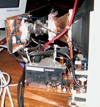 IBM PCJr monitor guts