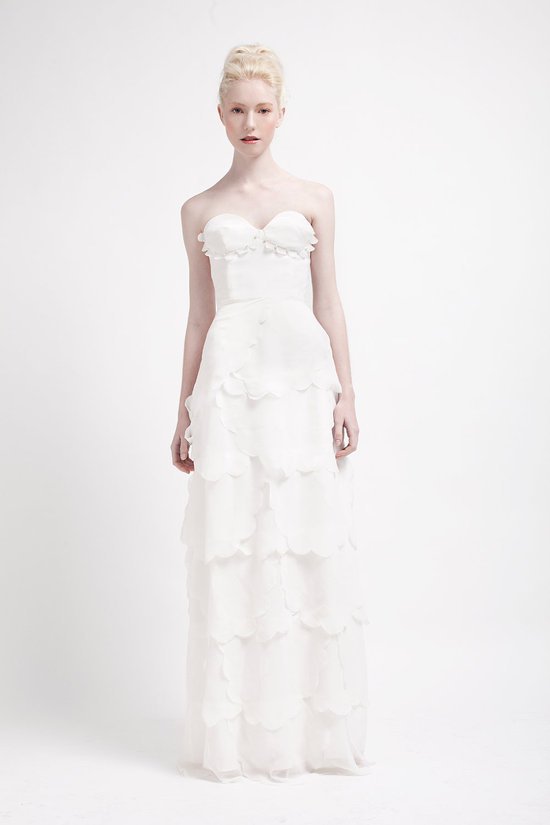 handmade-wedding-dresses-bridal-designers-to-watch-kelsey-genna-windflower.medium_large.jpg