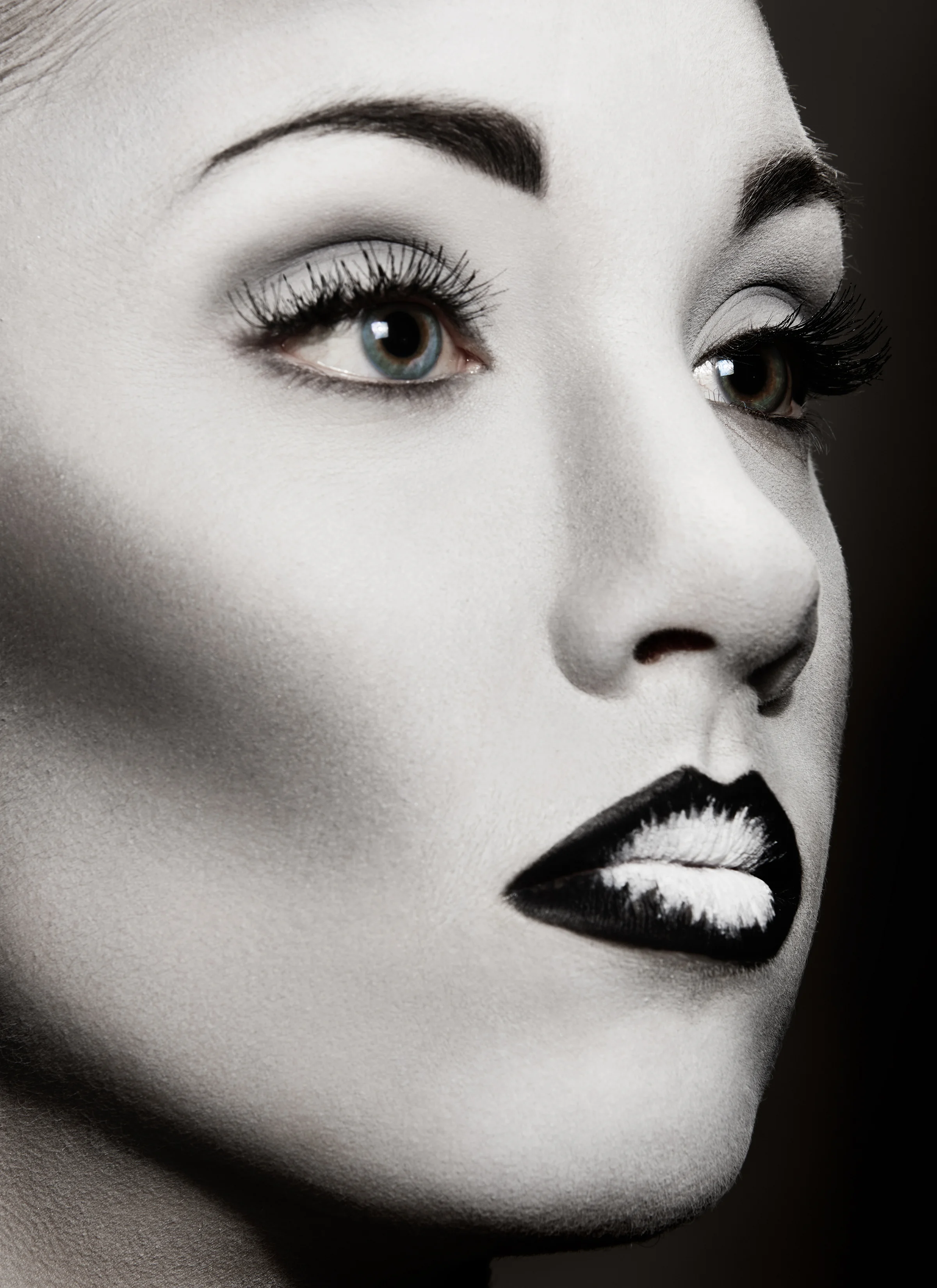 kerra coticchia make up 1.jpg