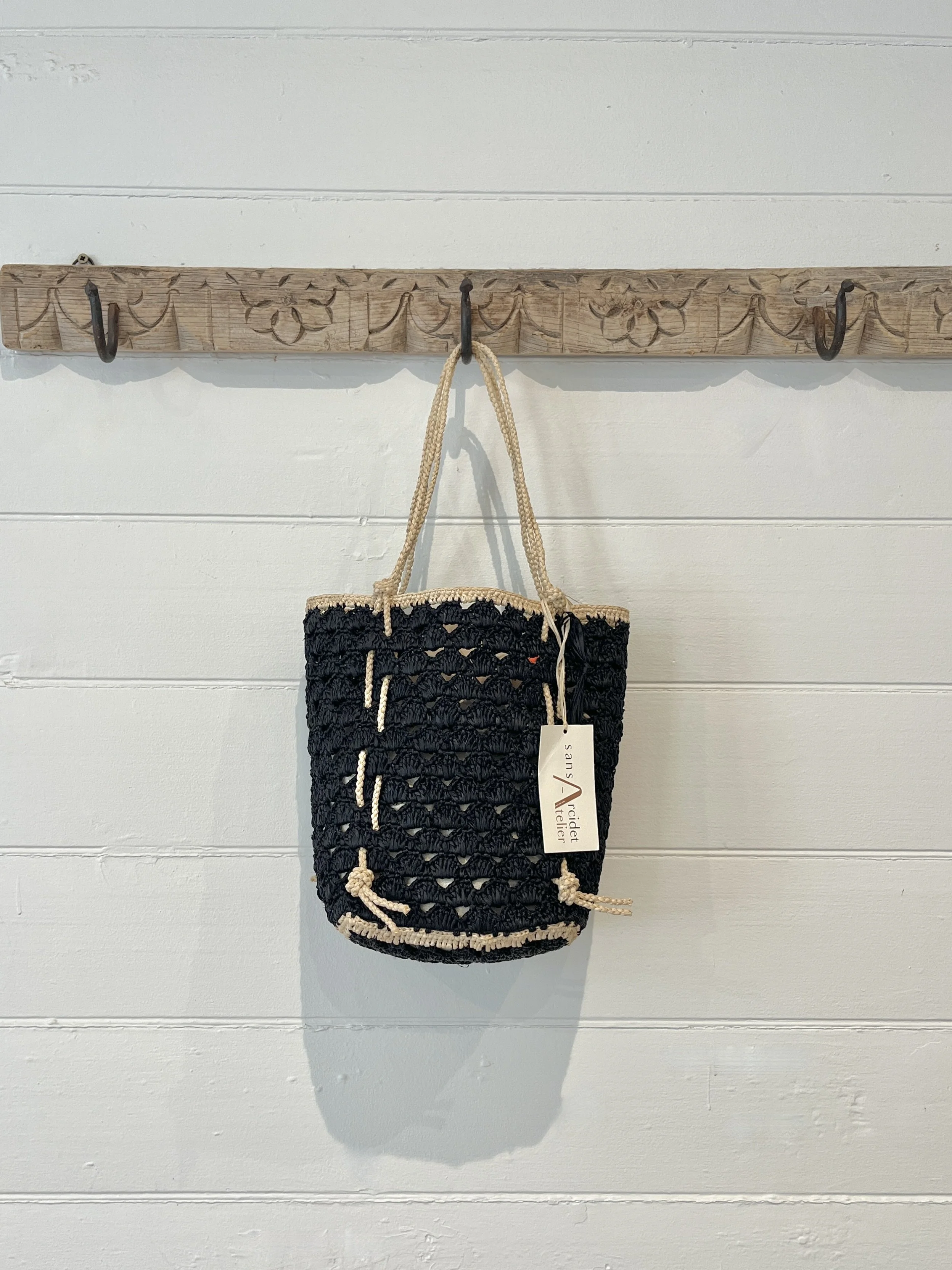 Sans Arcidet Paris – Coco Shell Bag in Noir