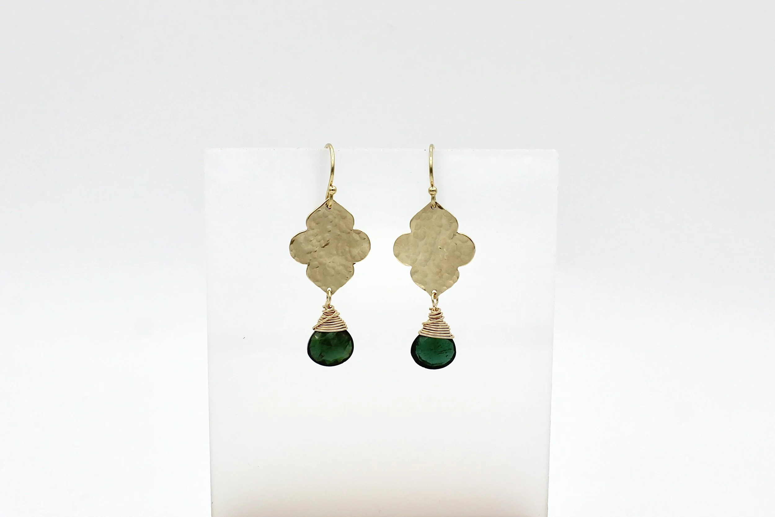 Chattral – Hammered Green Quartz Earrings