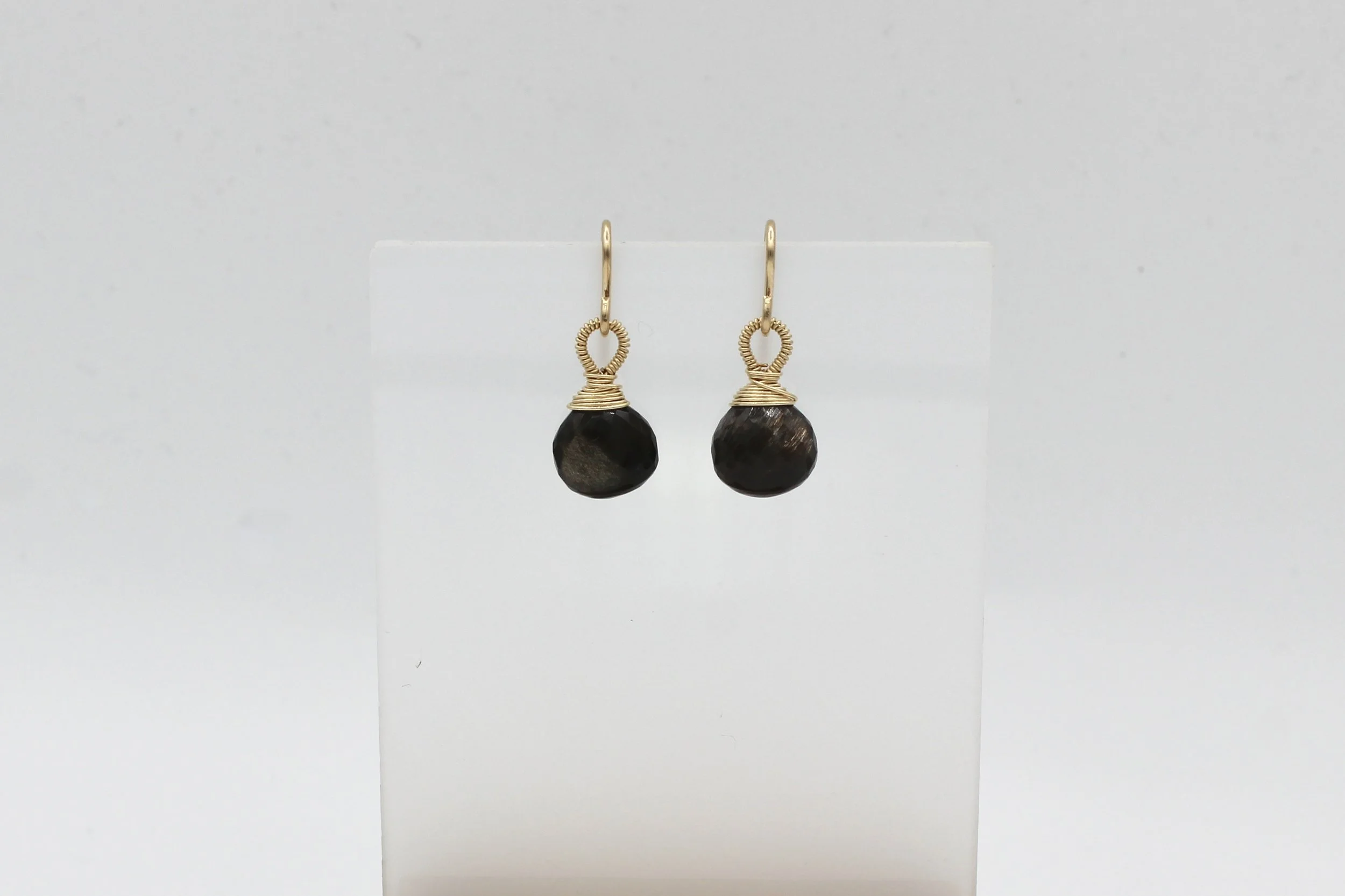 Chattral – Classic Moonstone Earrings