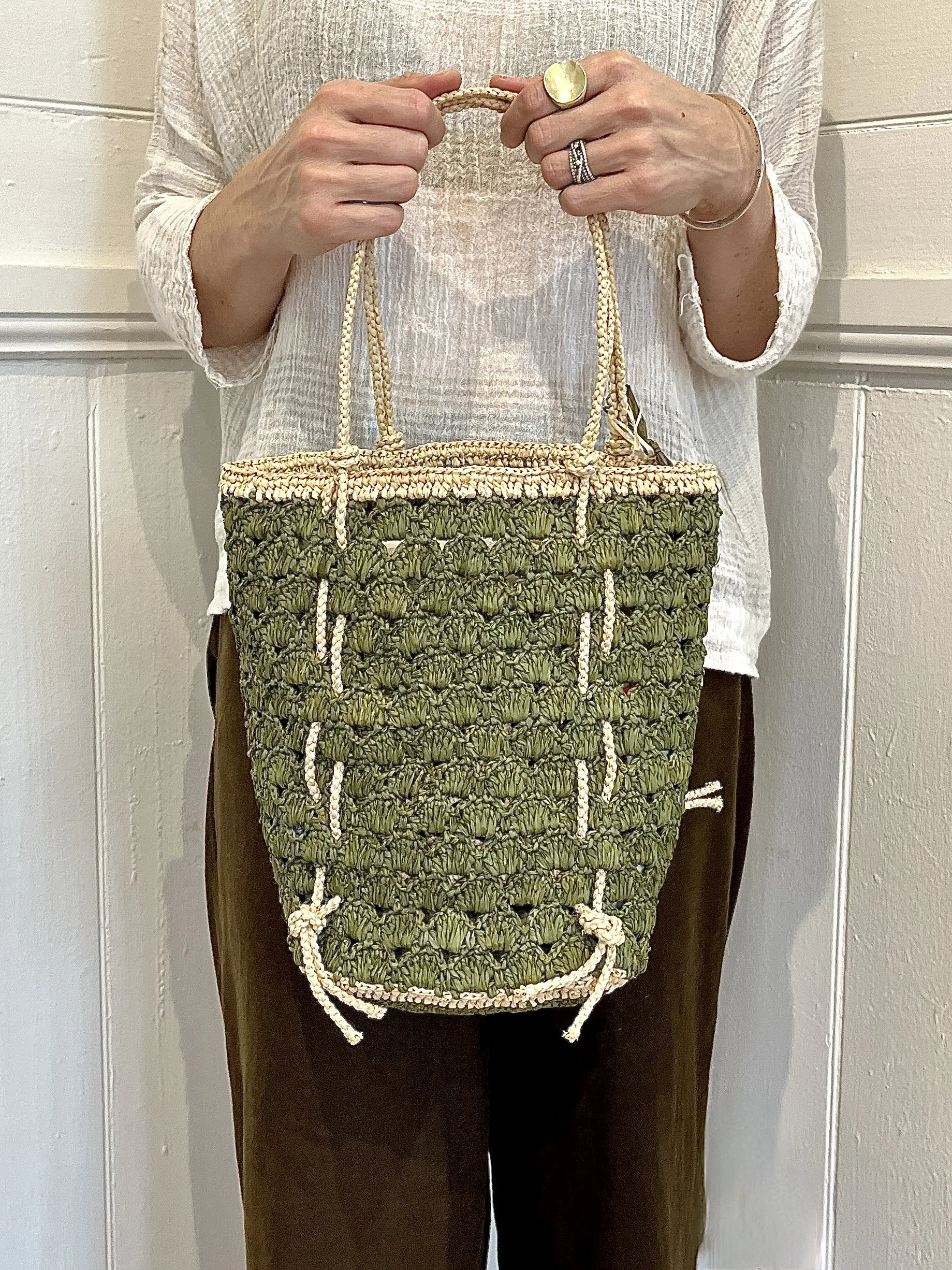 Sans Arcidet Paris – Coco Shell Bag in Sergent