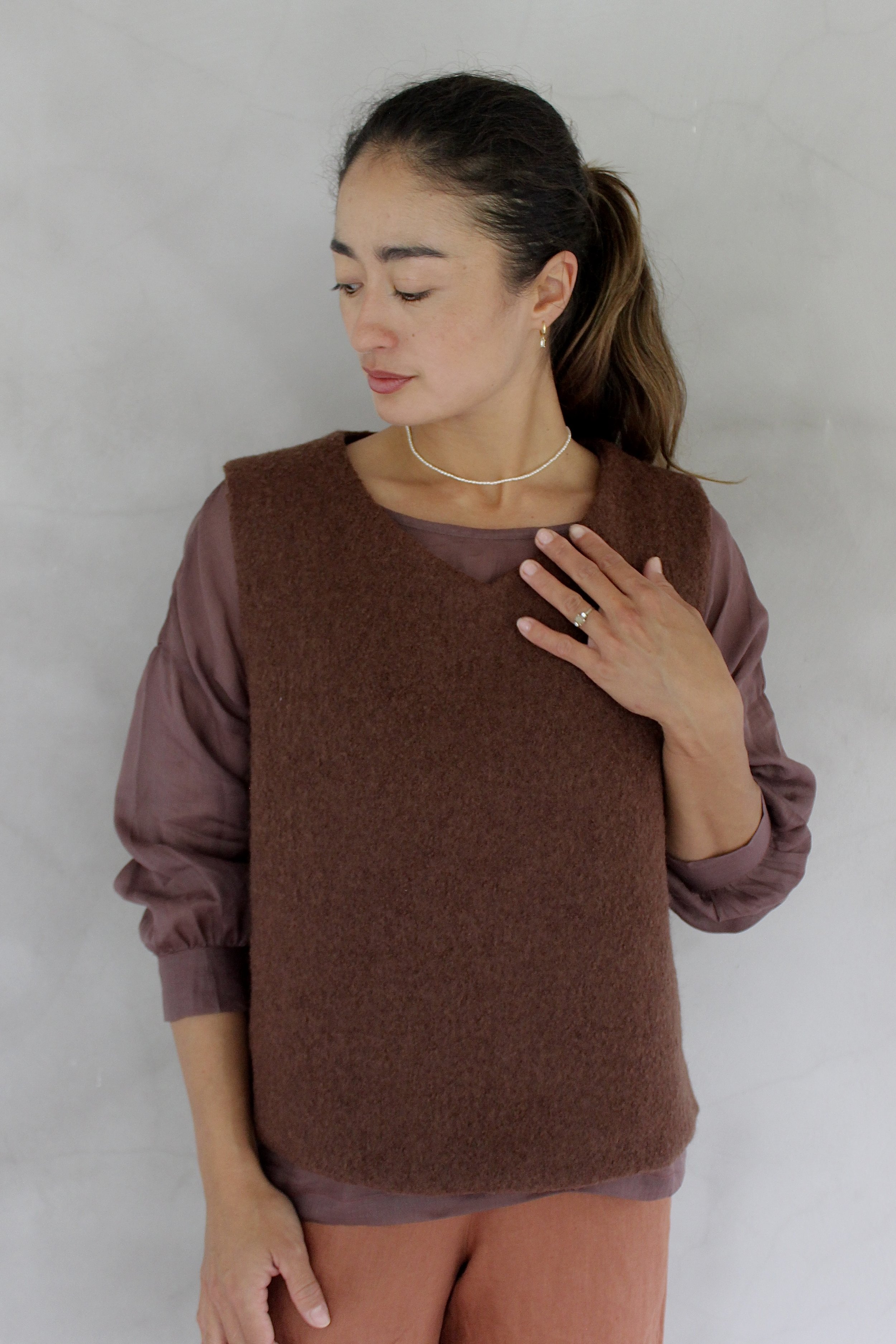 Muse – Pull On Vest in Rust