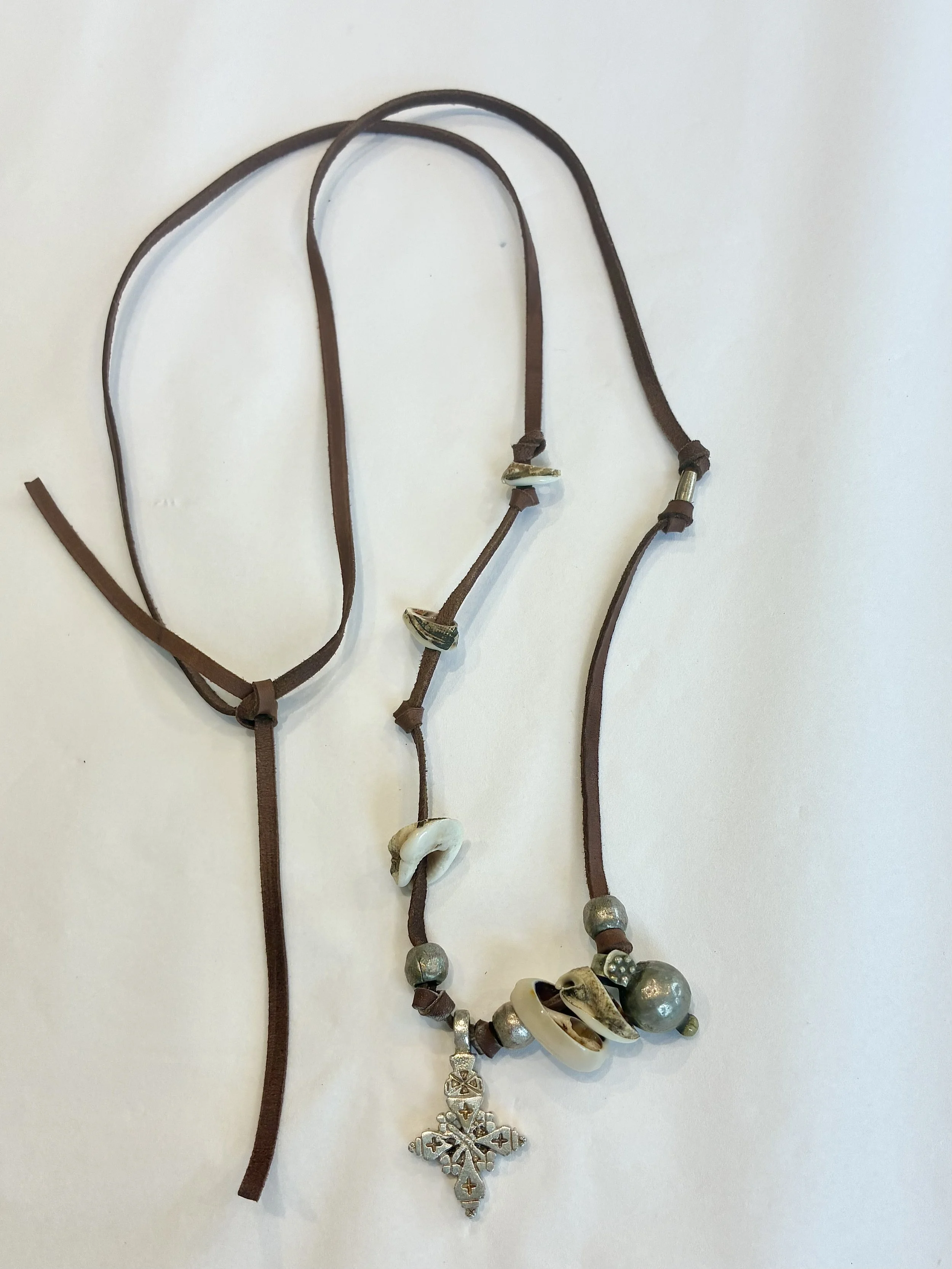 Not Heidi – Angel Mini Necklace in Chocolate