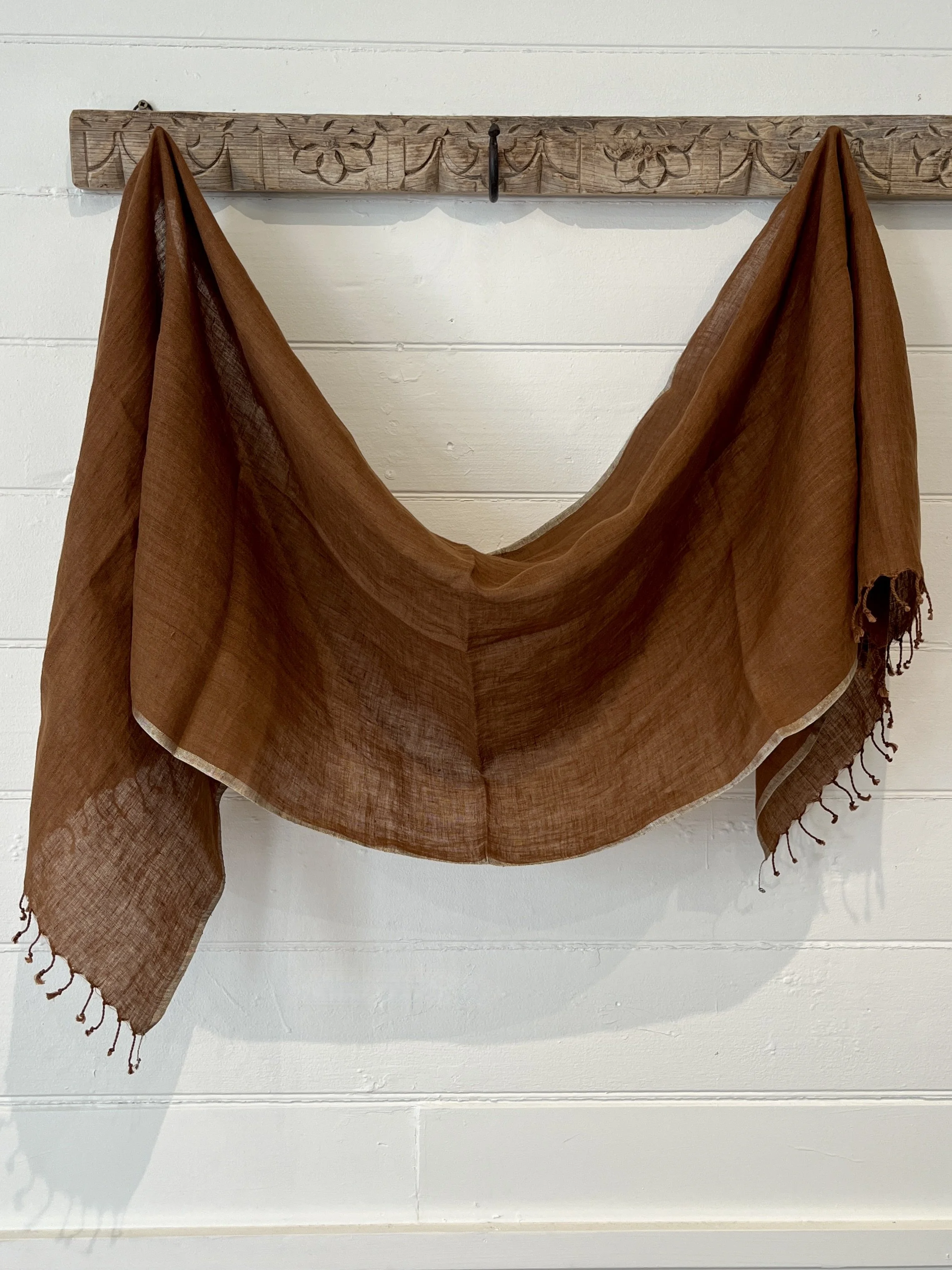 DVE – Linen Scarf in French Beige