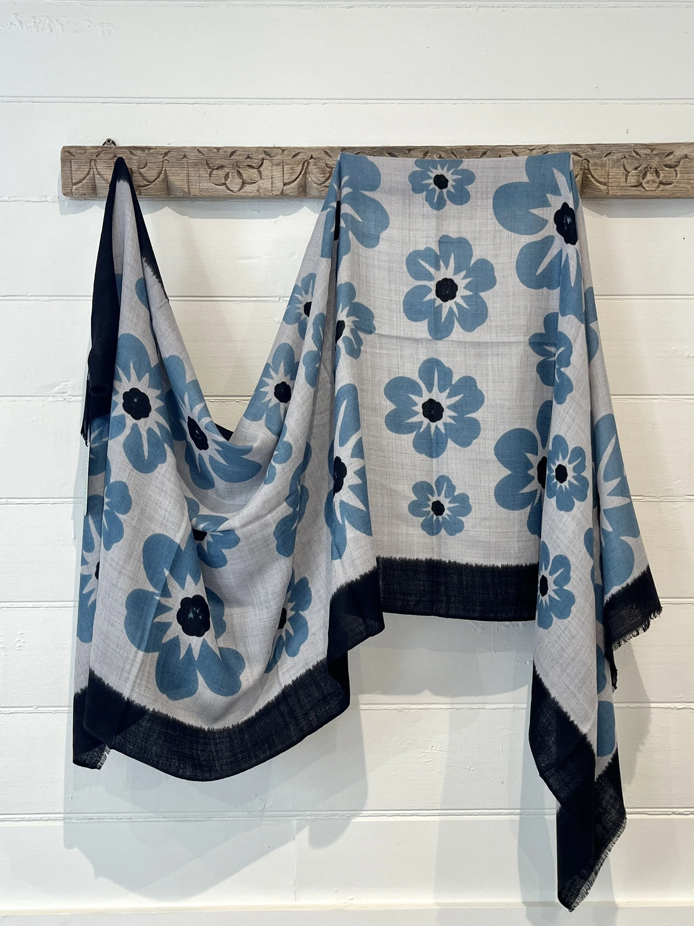 Tradition Textiles – Merino Wool Scarf – WSCD