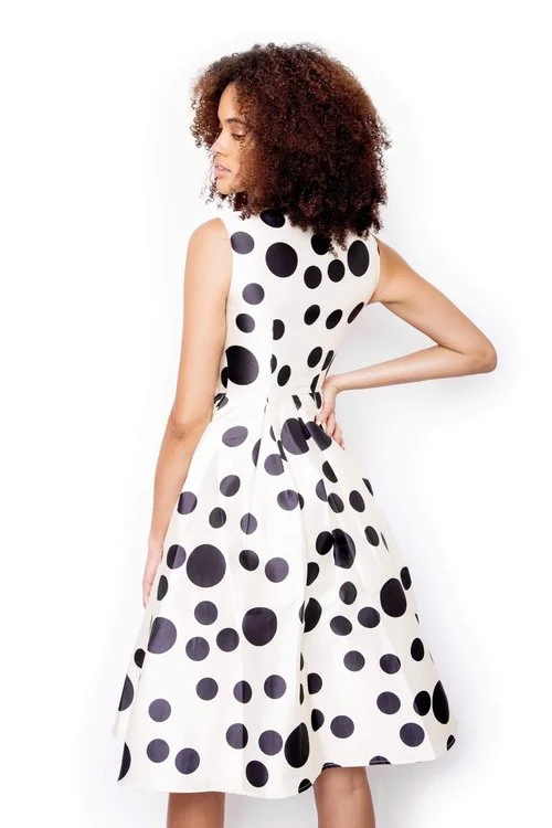 V-neck sleeveless vintage retro dress 