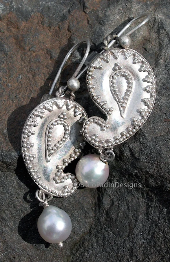 paisley granulation earrings01_W 2-28-10 download 279_edited.jpg