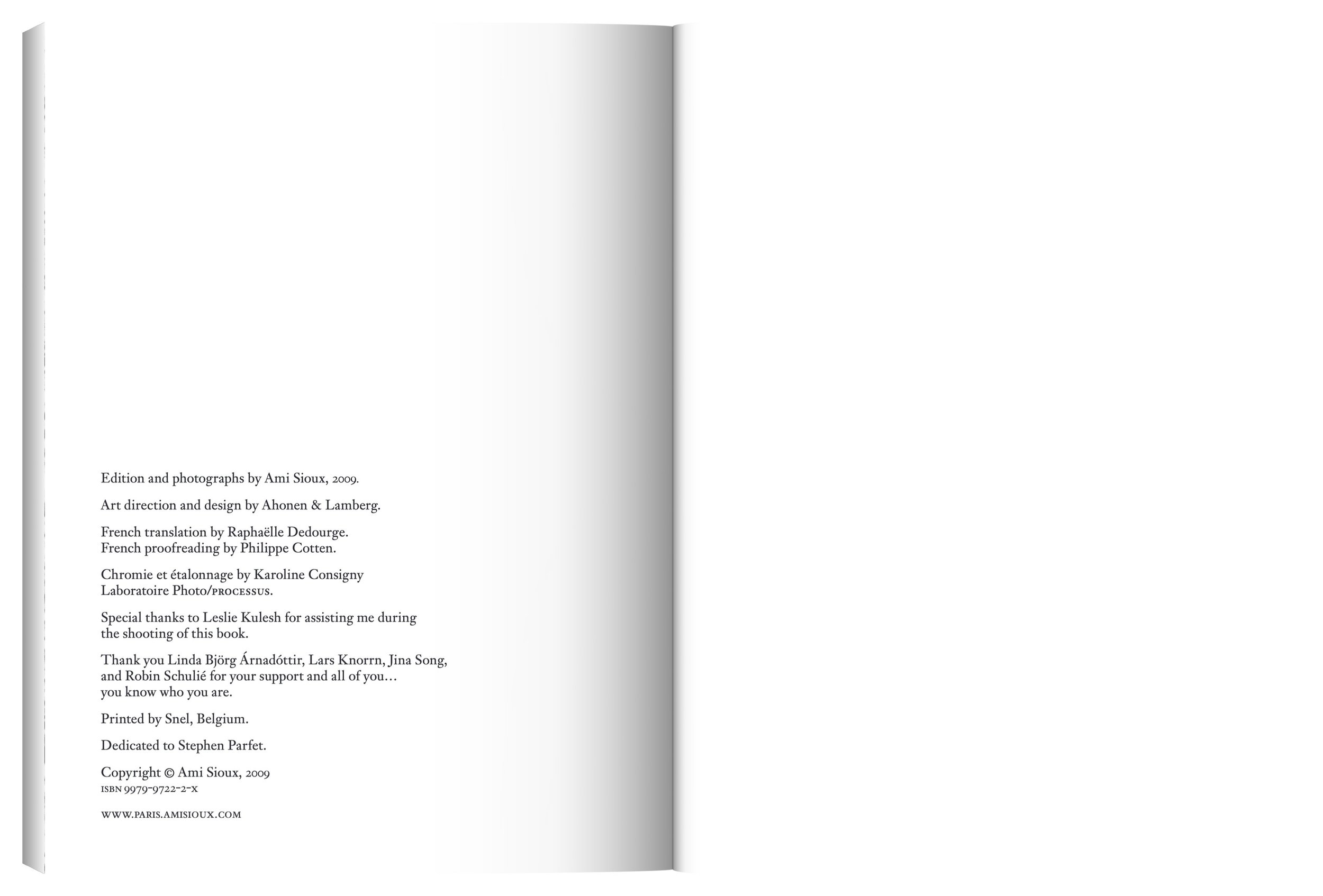 AMI_SIOUX_PARIS_no_bleeds_single_pages_spread_60.jpg