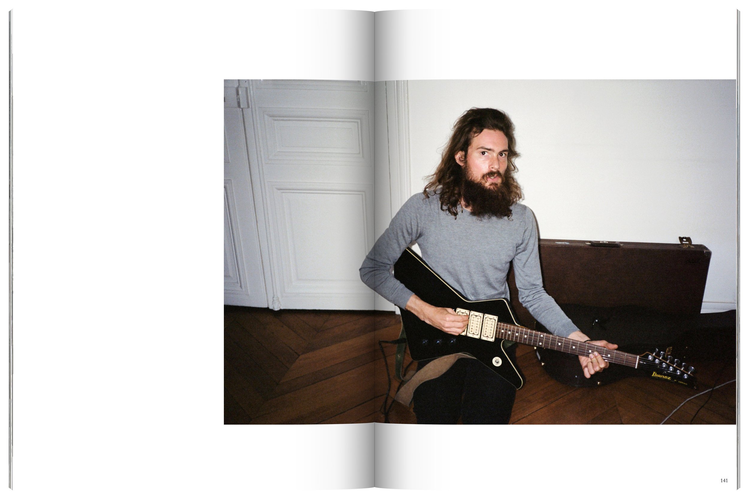 LIVRE_FINAL_spread_71.jpg