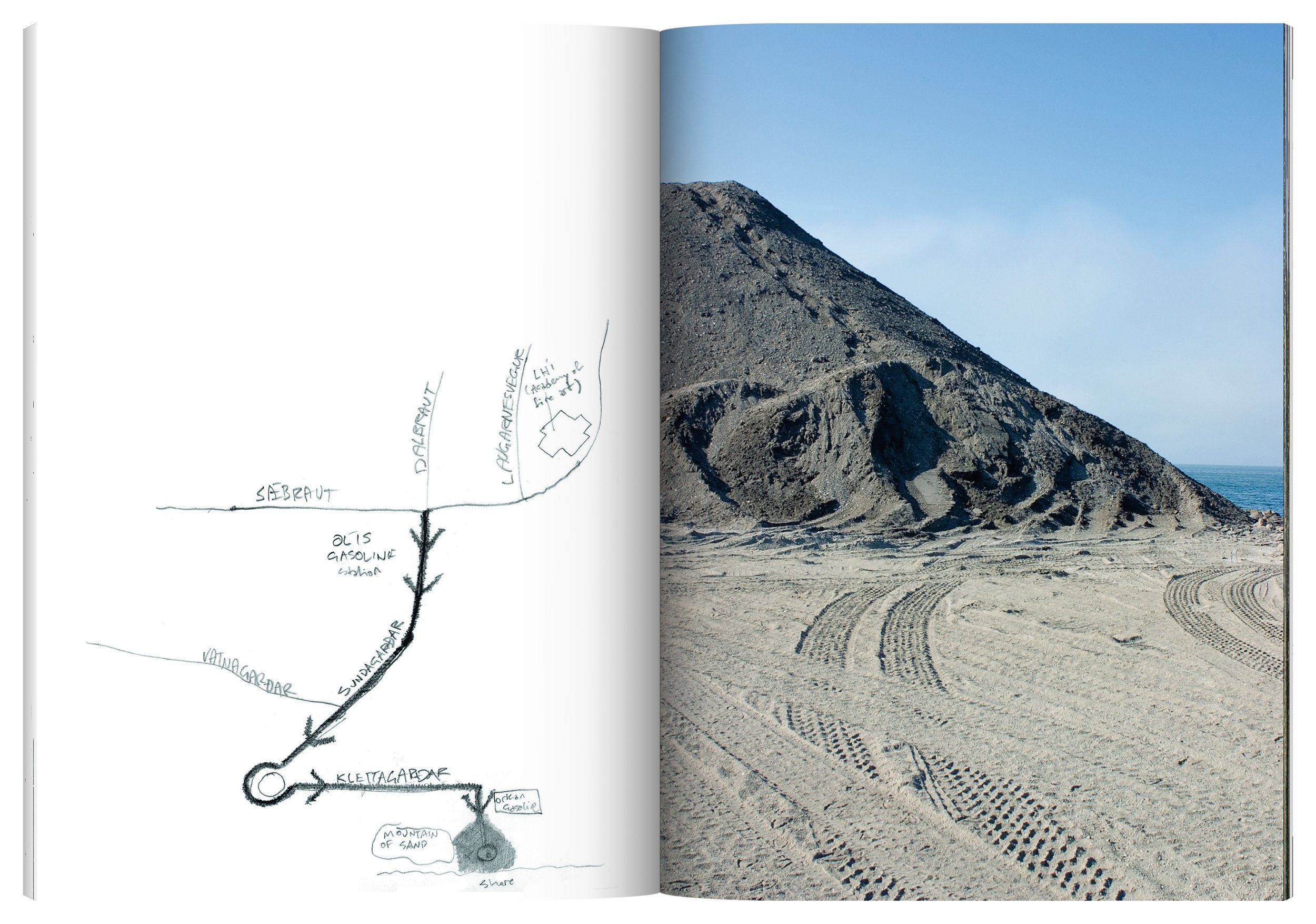 REYKJAVIK_book-Ami-Sioux_spread_39.jpg