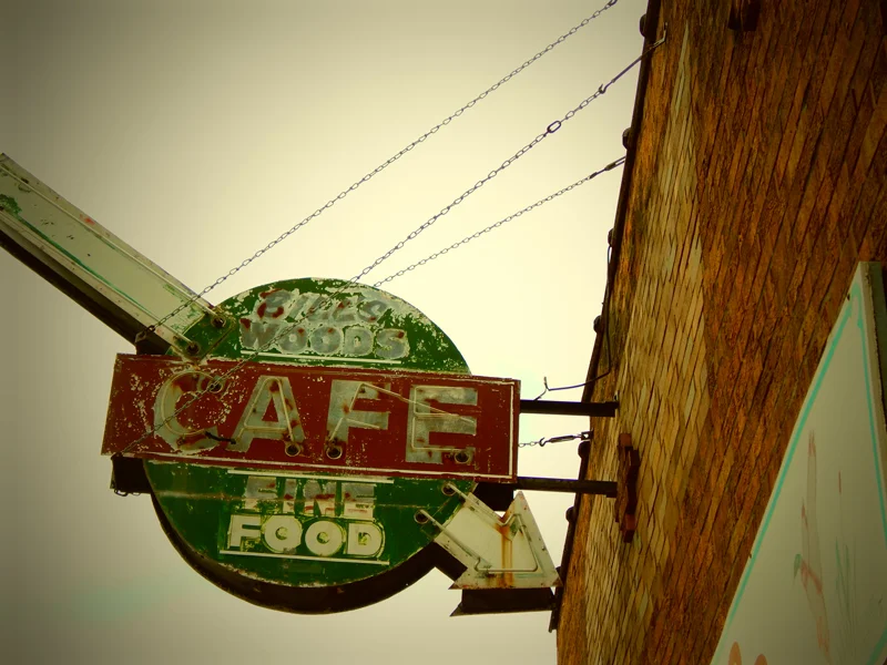 woods_cafe.jpg