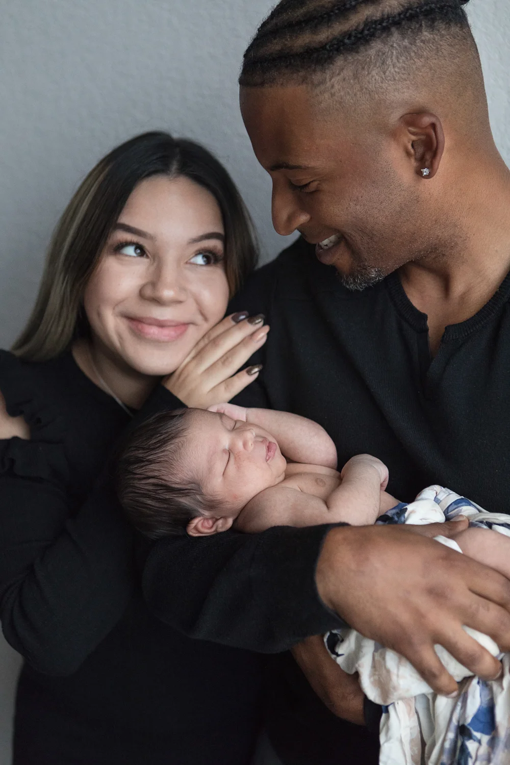 newborn-baby-simple-timeless-classic-elegant-clean-lifestyle-minimalist-family-minimalistic-photo-session-shoot-spino-photo-walnut-creek-lafayette-orinda-photographer-22.jpg