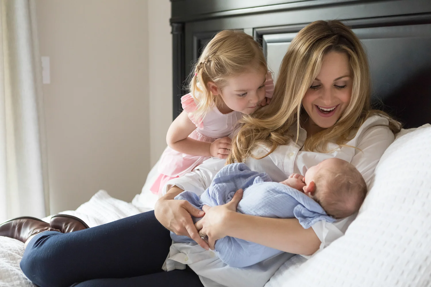 newborn-baby-simple-timeless-classic-elegant-clean-lifestyle-minimalist-family-minimalistic-photo-session-shoot-spino-photo-walnut-creek-lafayette-orinda-photographer-23.jpg