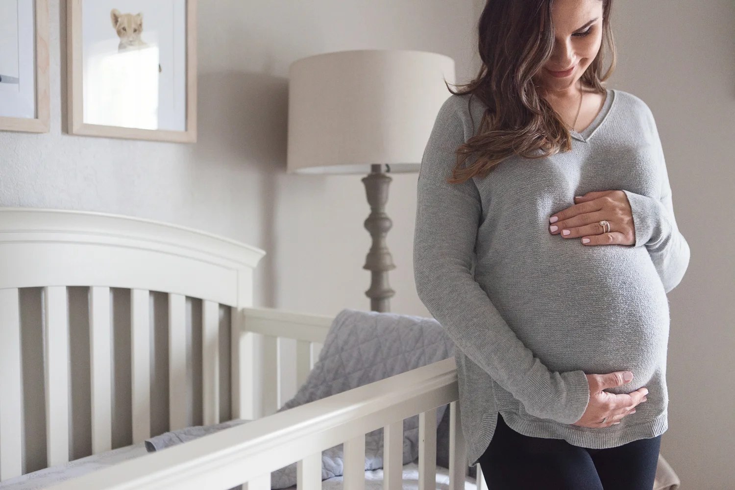 maternity-pregnant-pregnancy-editorial-timeless-classic-elegant-simple-clean-family-photo-session-shoot-spino-photo-walnut-creek-lafayette-orinda-photographer-32.jpg