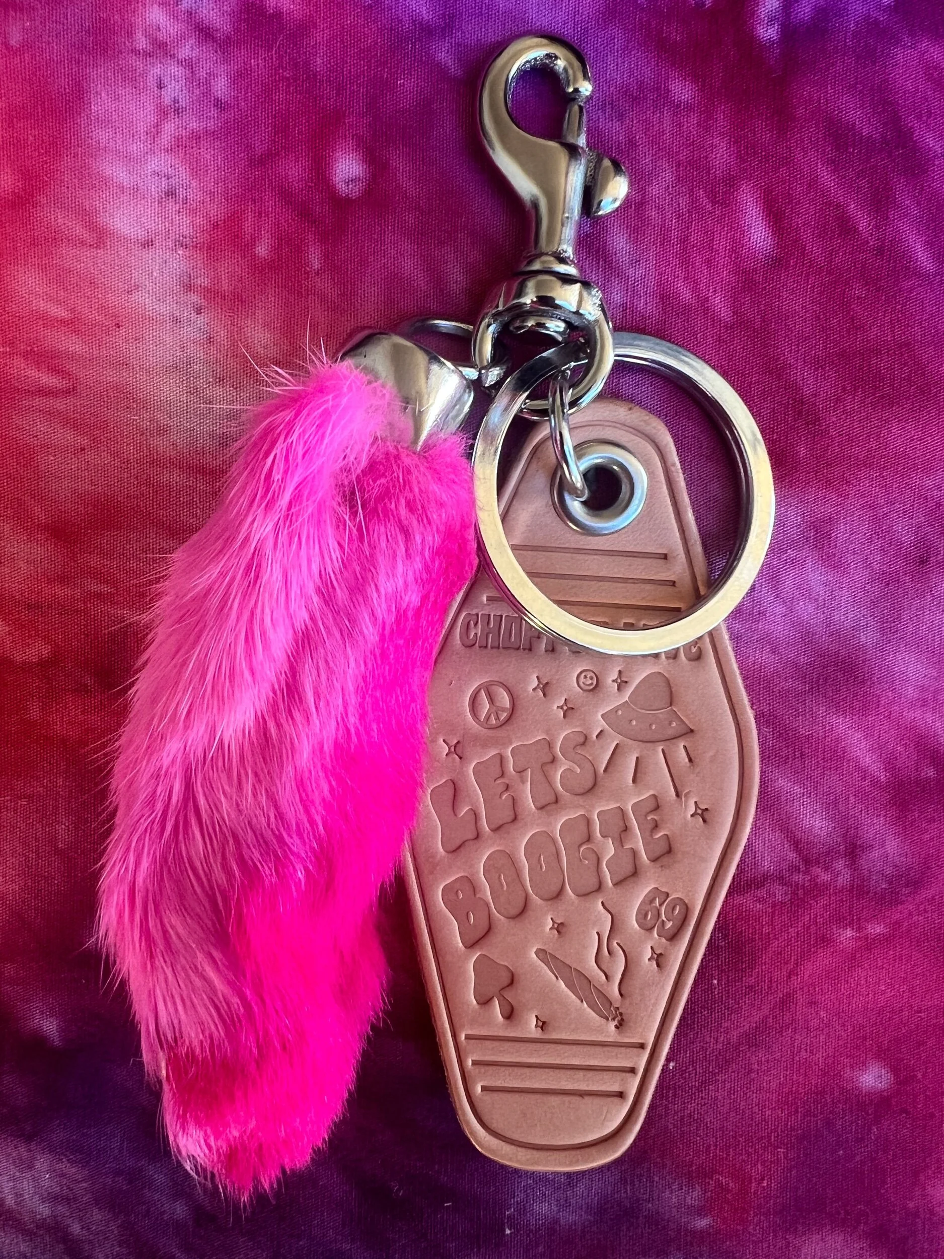 D6282EC0-EFC7-4F61-949C-C0387E3C39AA