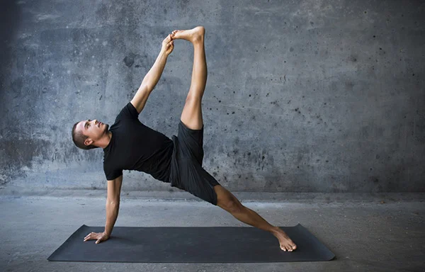 yoga_men.jpg