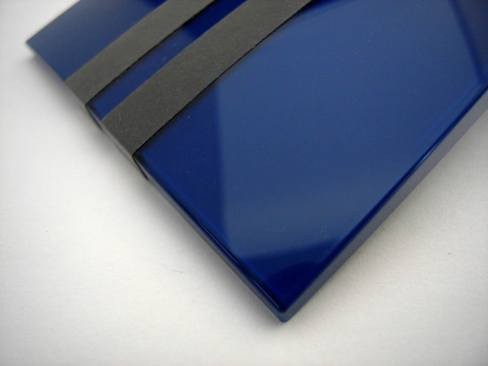 LIGHT_REFLECTION_03 copy.jpg