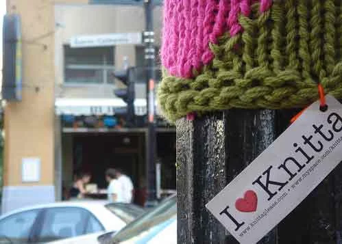 knitta2.jpg