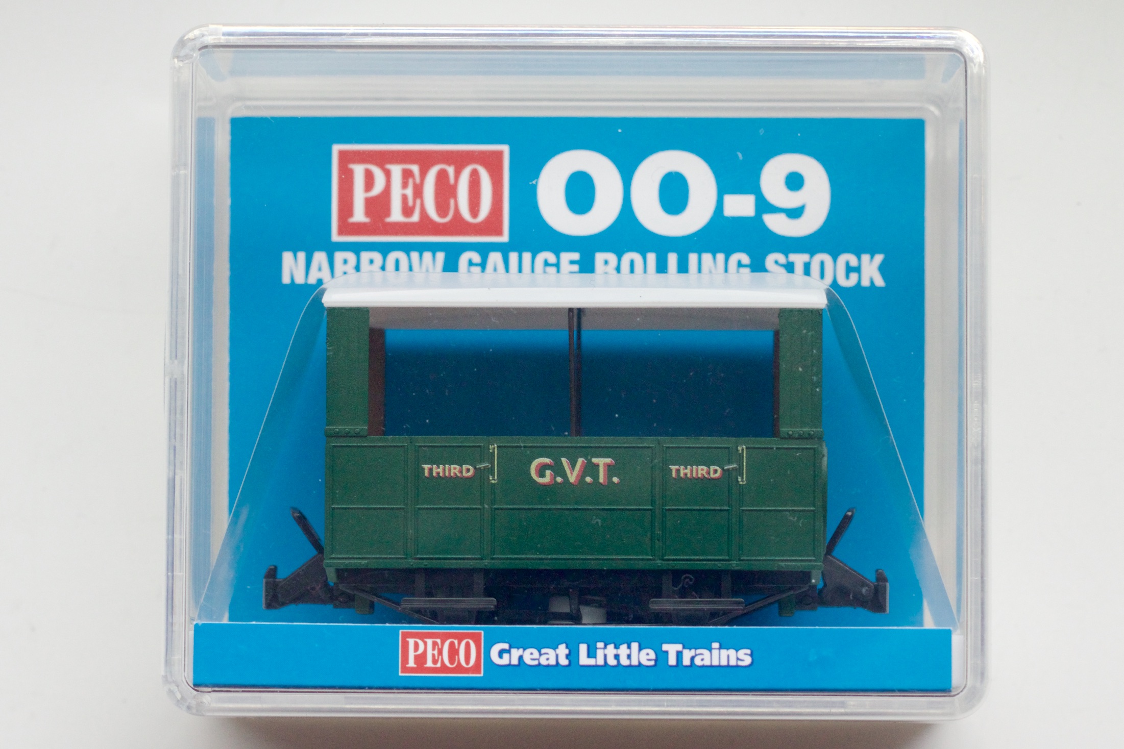Swansea Railway Modellers Group — Review: Peco 009 GVT Coaches and ...