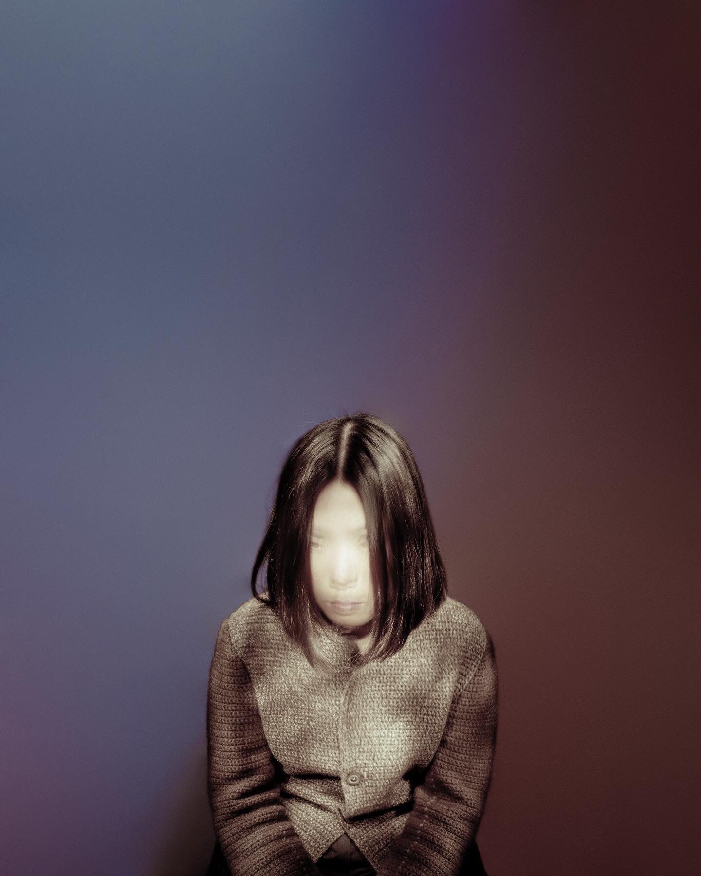 #portrait #portraitphotography #studiophotography #fineartphotography #gf_portraits #fujifilm #minimalistphotography #ghost #longexposure #longexposurephotography #flashlightphotography #lowkeyphotography #lowlightphotography