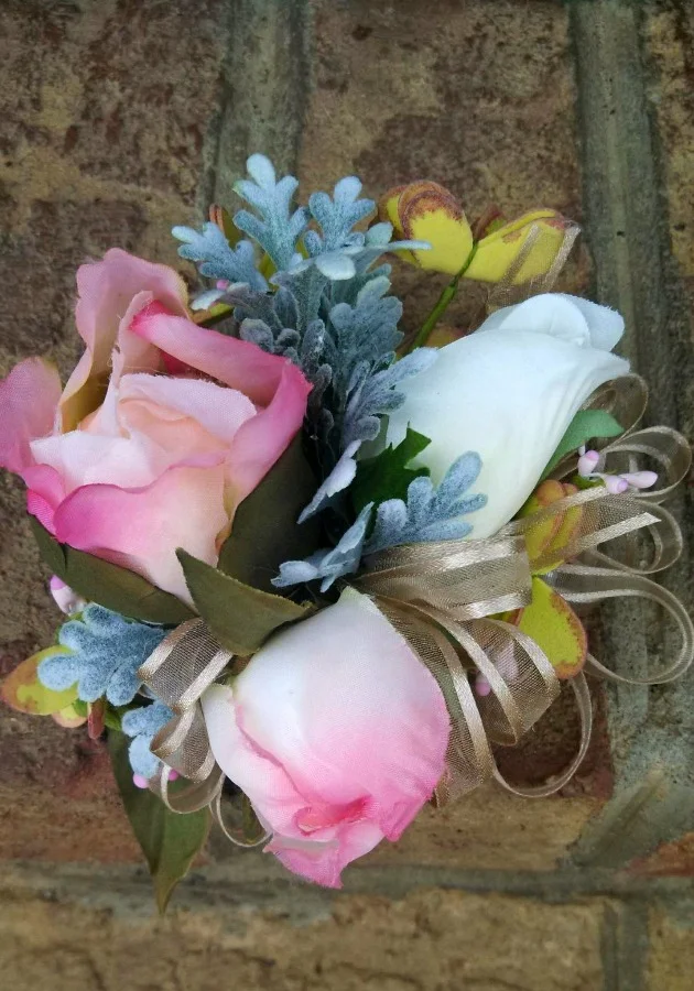 Corsage2.jpg