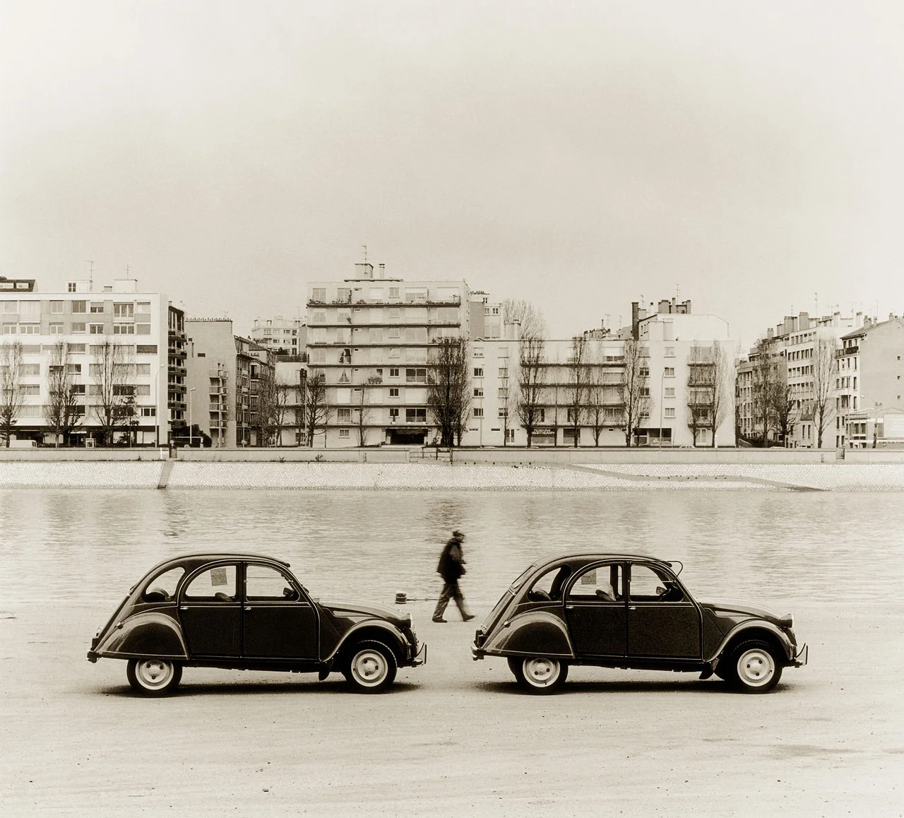 2CV