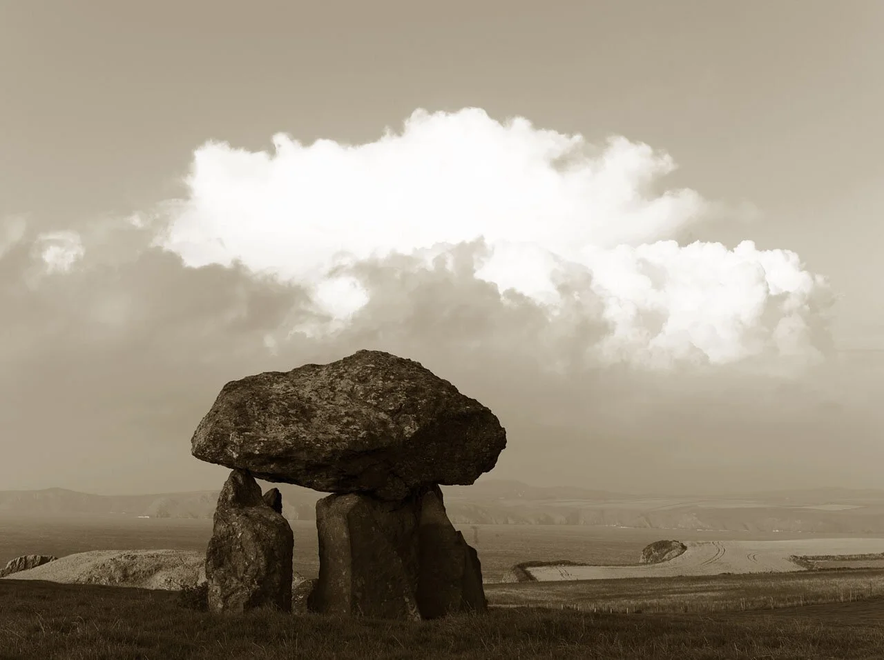 Carreg Samson 1