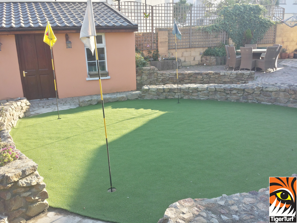 new garden golf putting awn