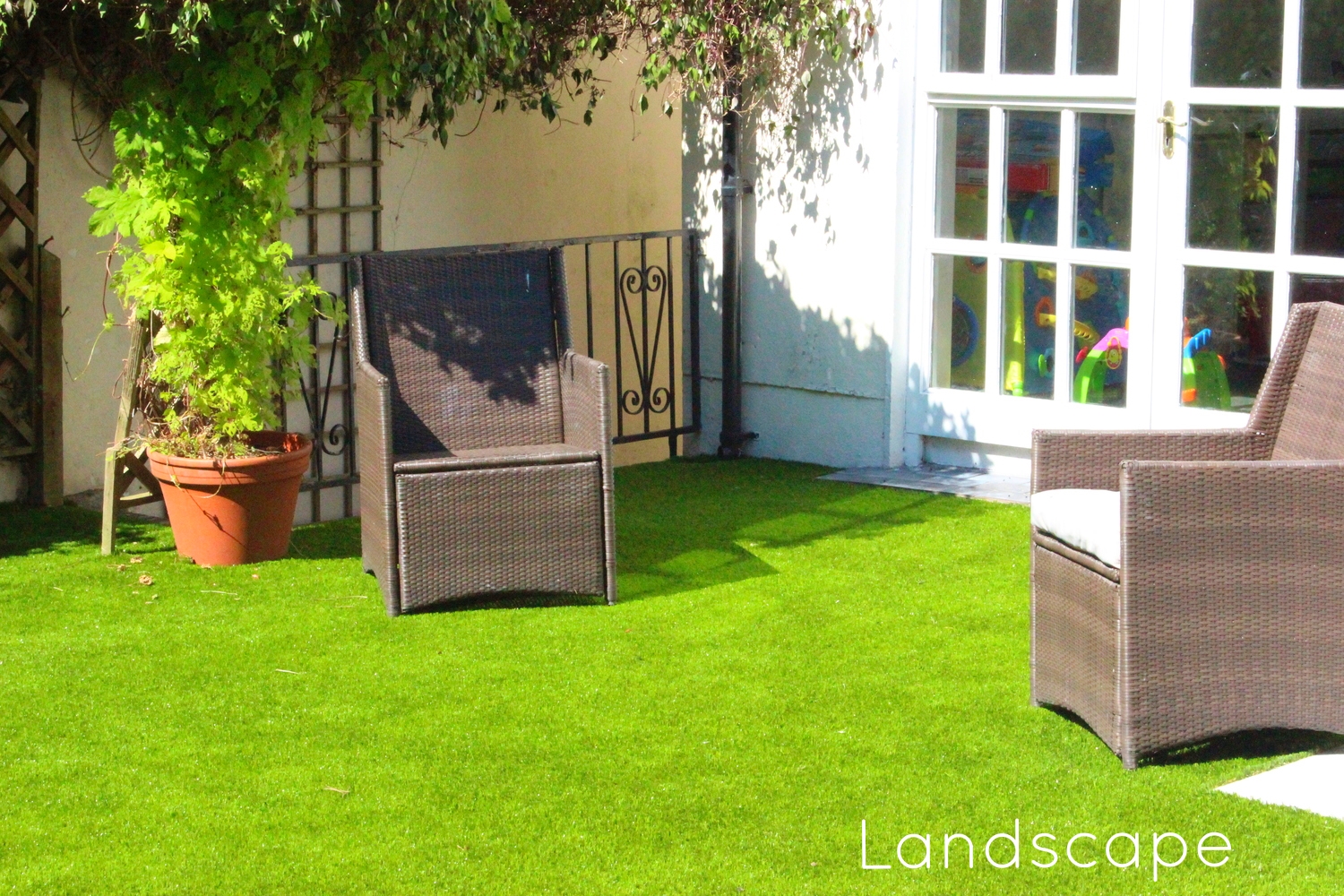 TigerTurf Finesse Lawn and Patio