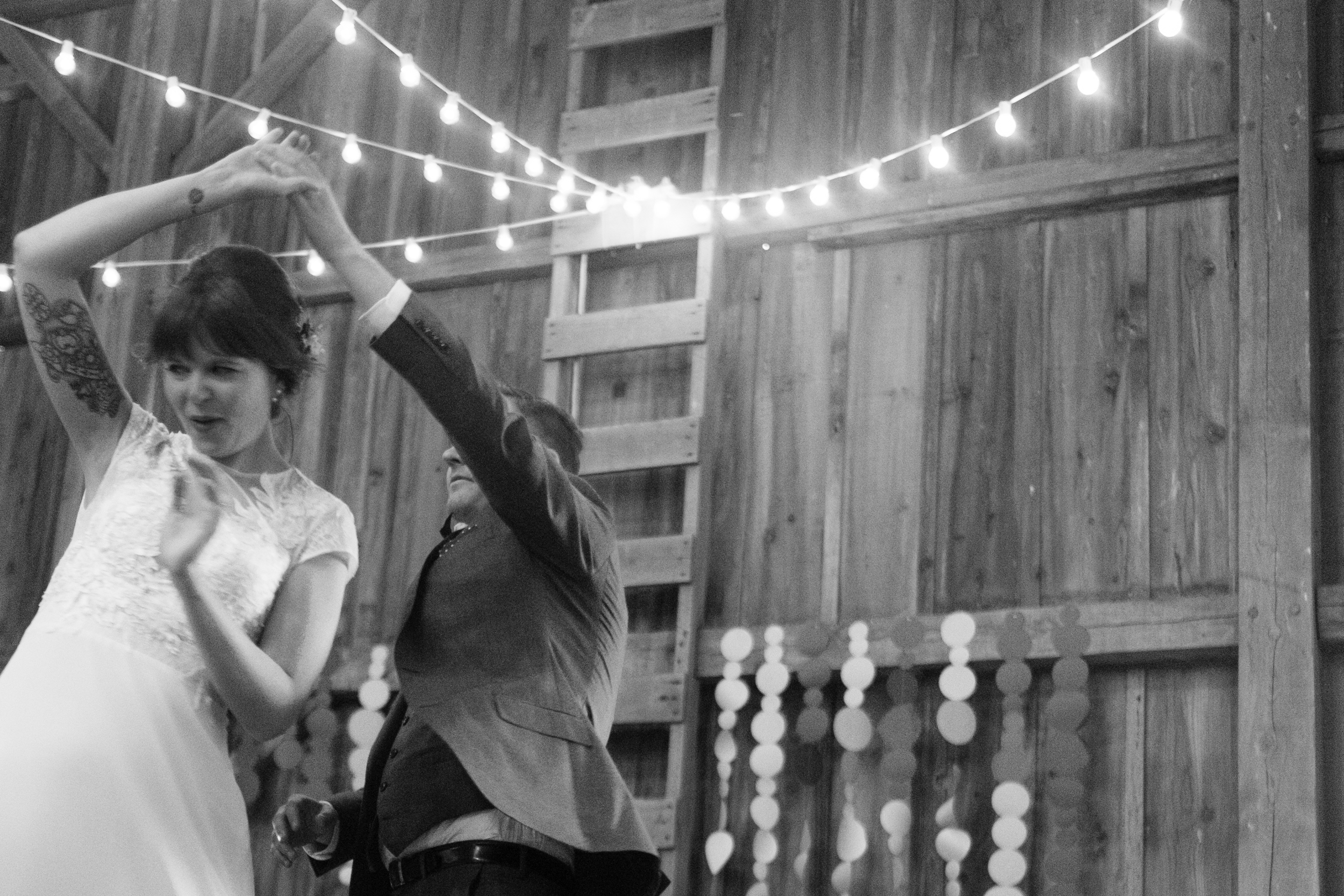 Todd_Emily_Sutliff_Wedding_Iowa-106.jpg