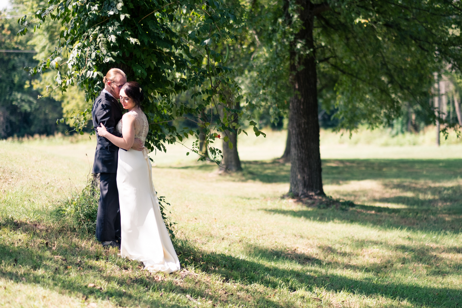 Elina_Dan_Nashville_Wedding-19.jpg