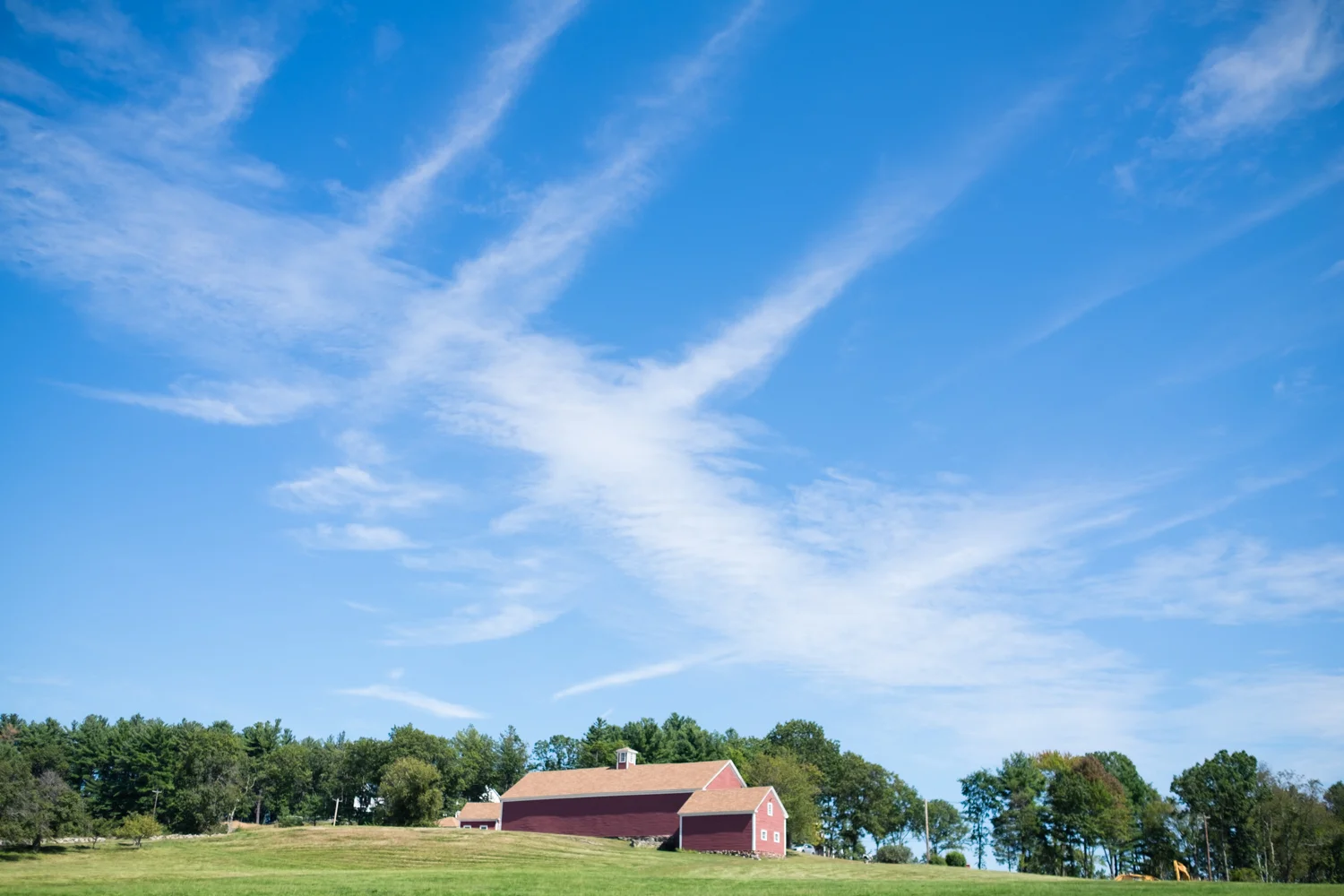 Maley_Dave_Fruitlands_Museum_Wedding-14.jpg