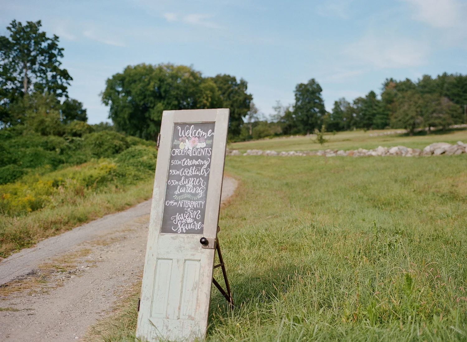 Maley_Dave_Fruitlands_Museum_Wedding-74.jpg