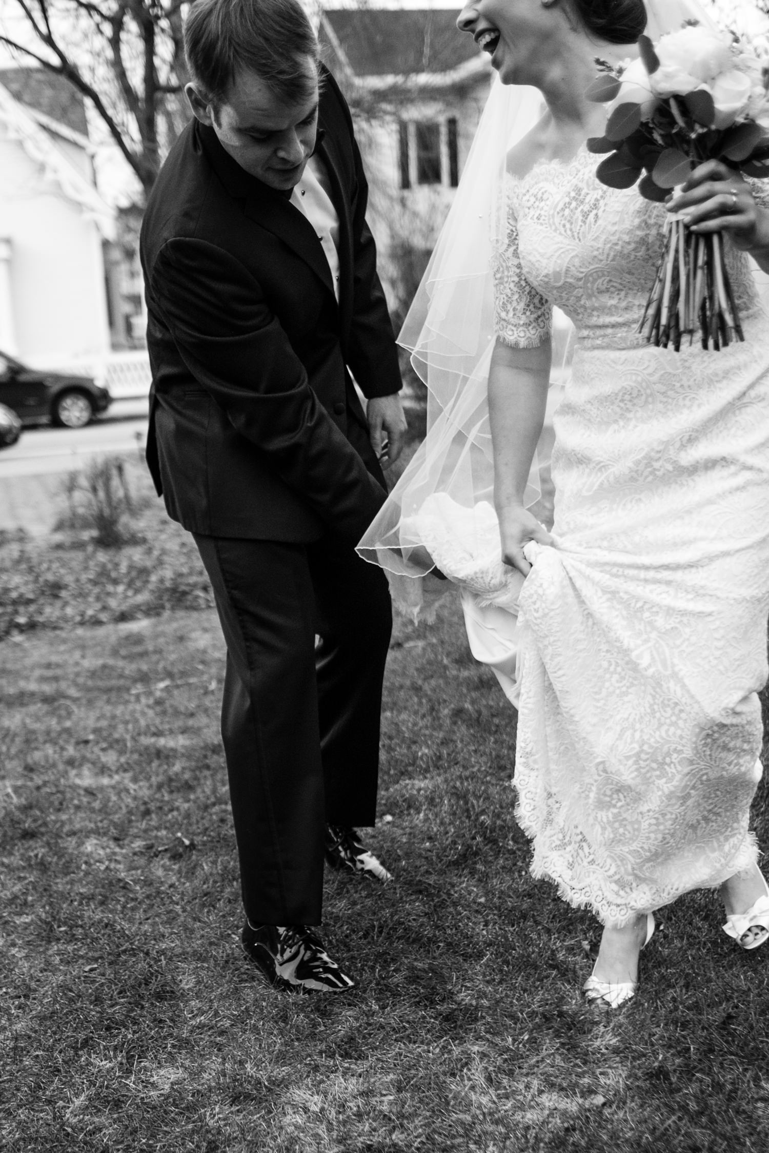 Kate_Phil_Currier_Museum_Wedding_New Hampshire-17.jpg