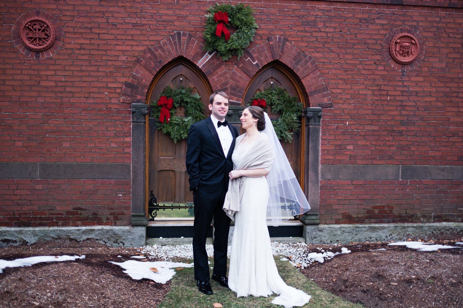 Kate_Phil_Currier_Museum_Wedding_New Hampshire-18.jpg