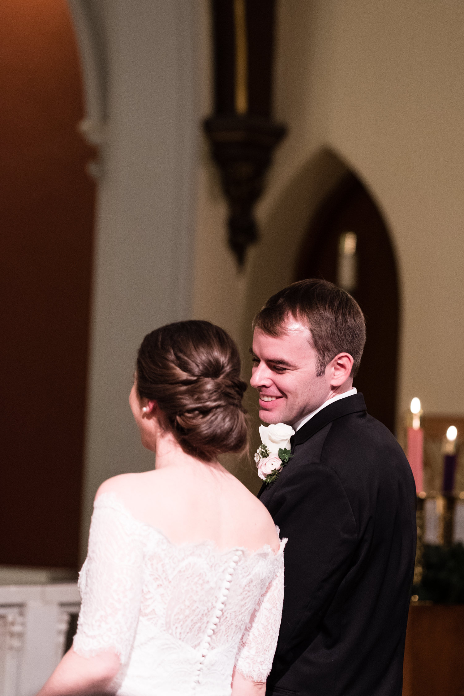 Kate_Phil_Currier_Museum_Wedding_New Hampshire-35.jpg