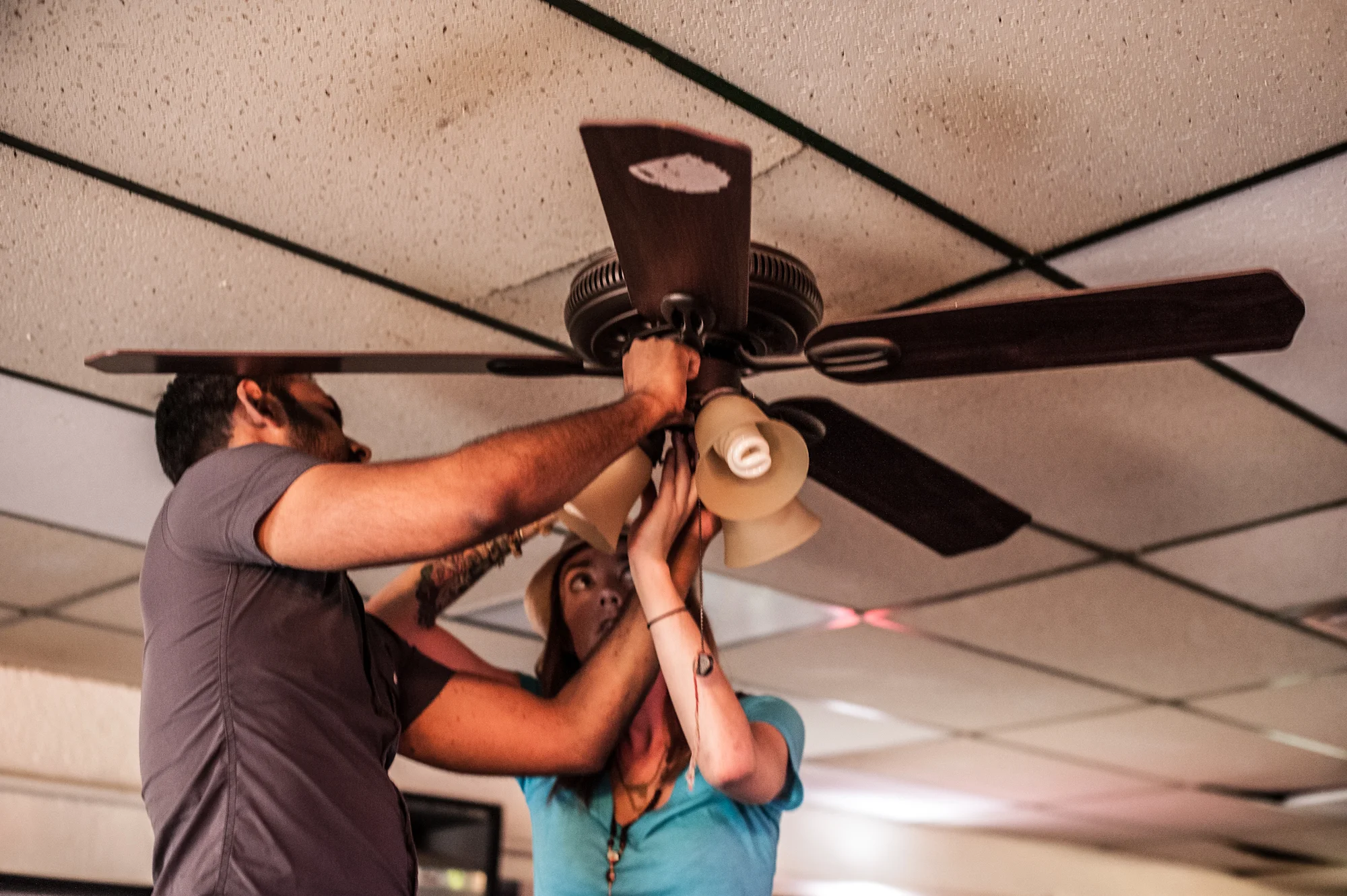 star-bar-ceiling-fan