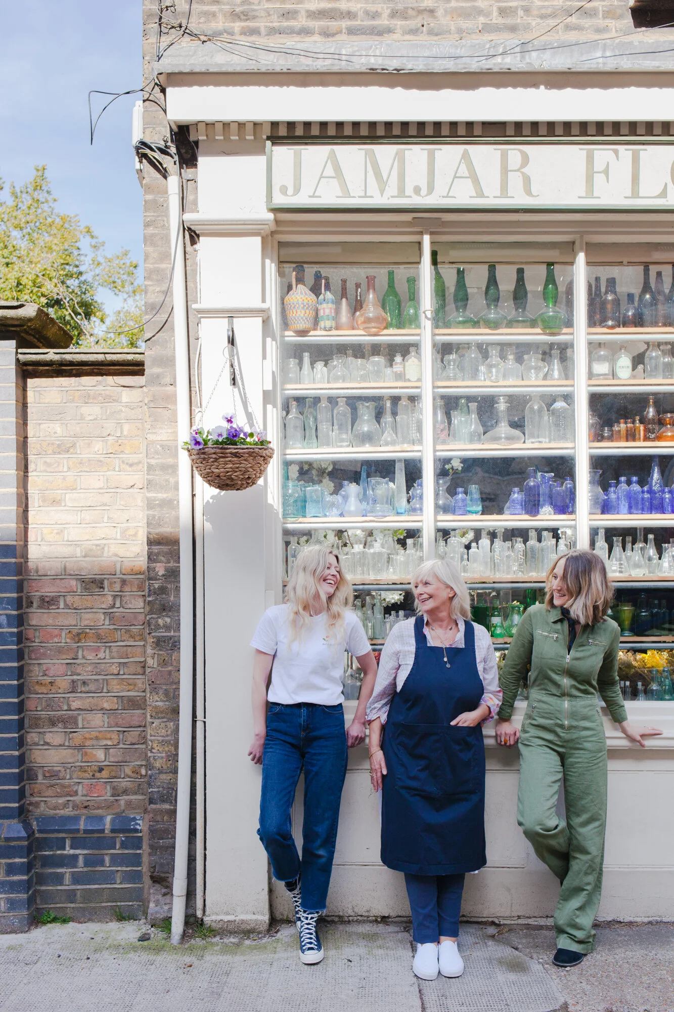 Hot Off The Press: Flower Pressing With JamJar Flowers 