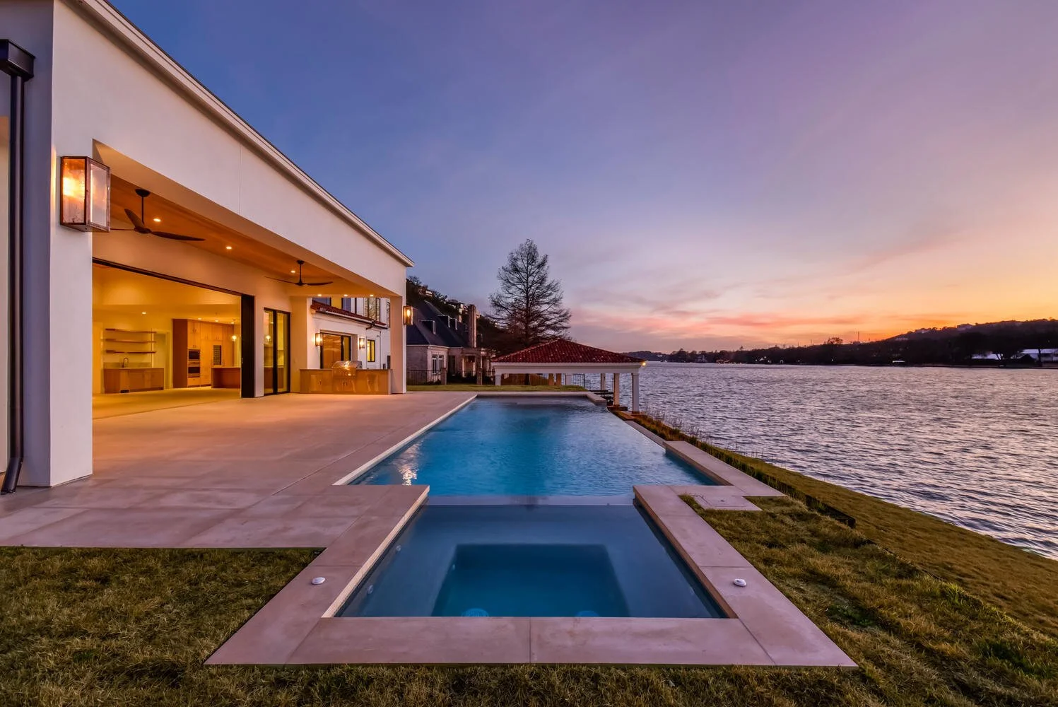 What You Need to Know Before Installing a Hot Tub or Spa in Your Backyard 