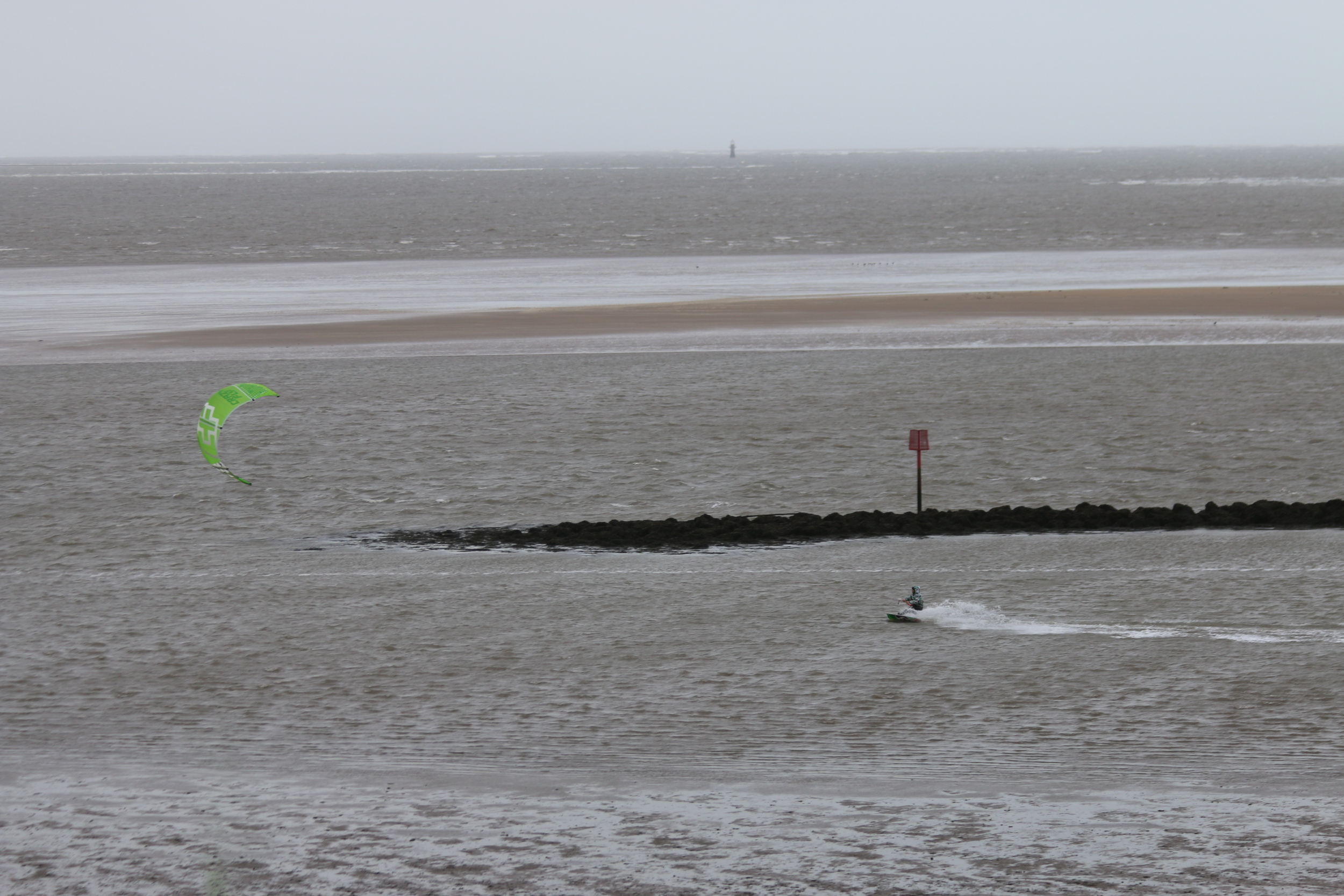 Kiteboarding Llanelli style: it's 7C/45F with 25+ mph winds.