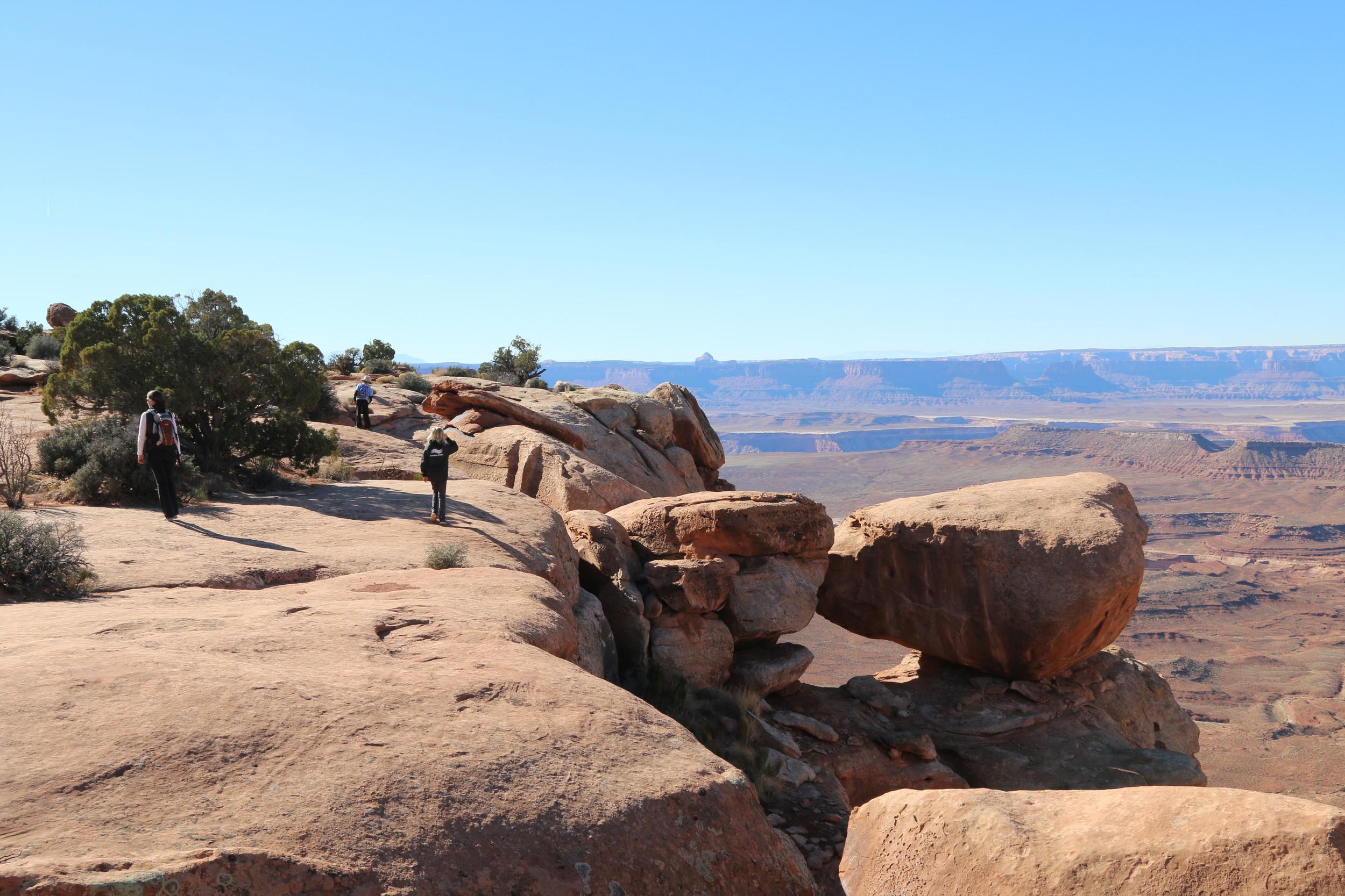 Canyonlands NP: hiking out to Grand View Point Overlook.