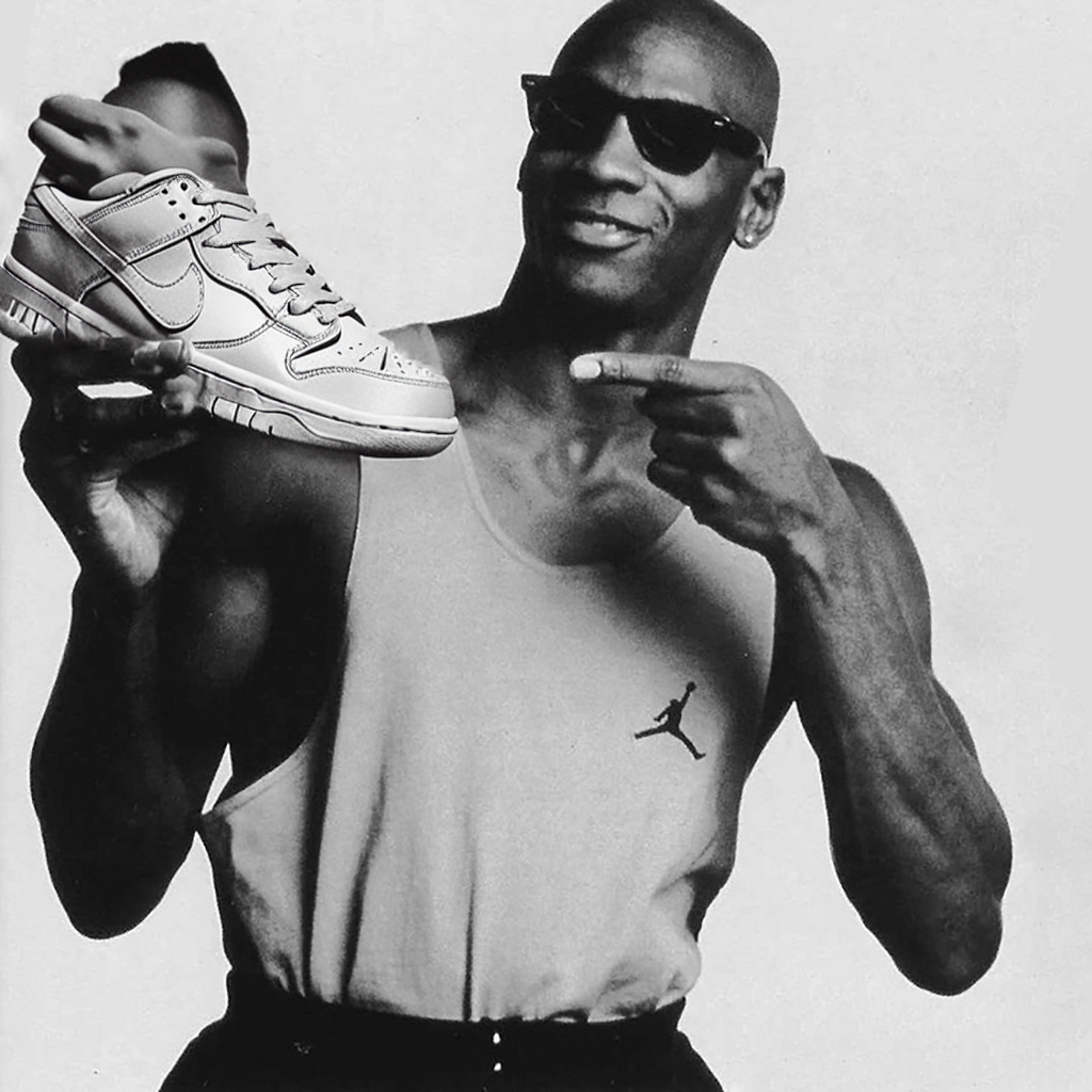 6491be622dbd96fc1275fc16_00156-4106000640-Nike Dunk Low___.png