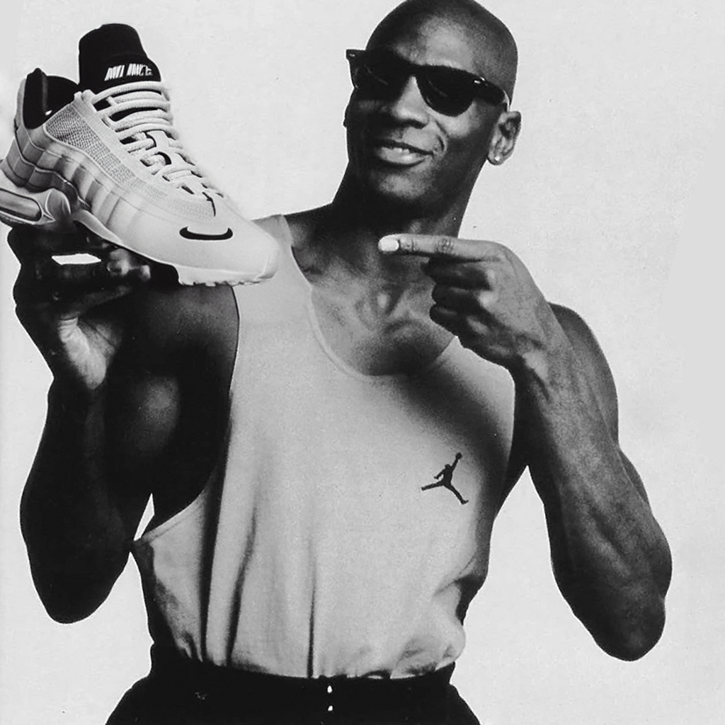 6491be6199b66cf287a4d5fb_00150-2577156654-Nike Air Max____.png