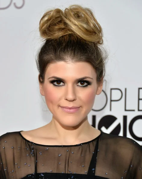 Molly Tarlov "Awkward"