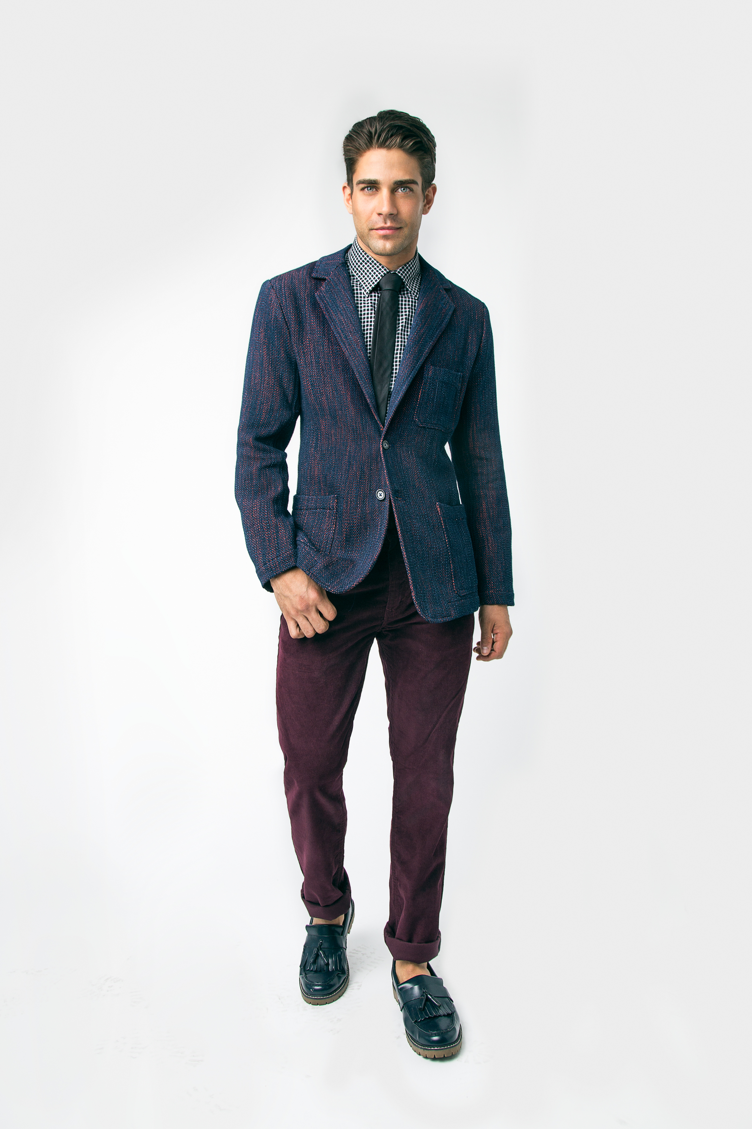 FAVM01_Suits_0012.jpg