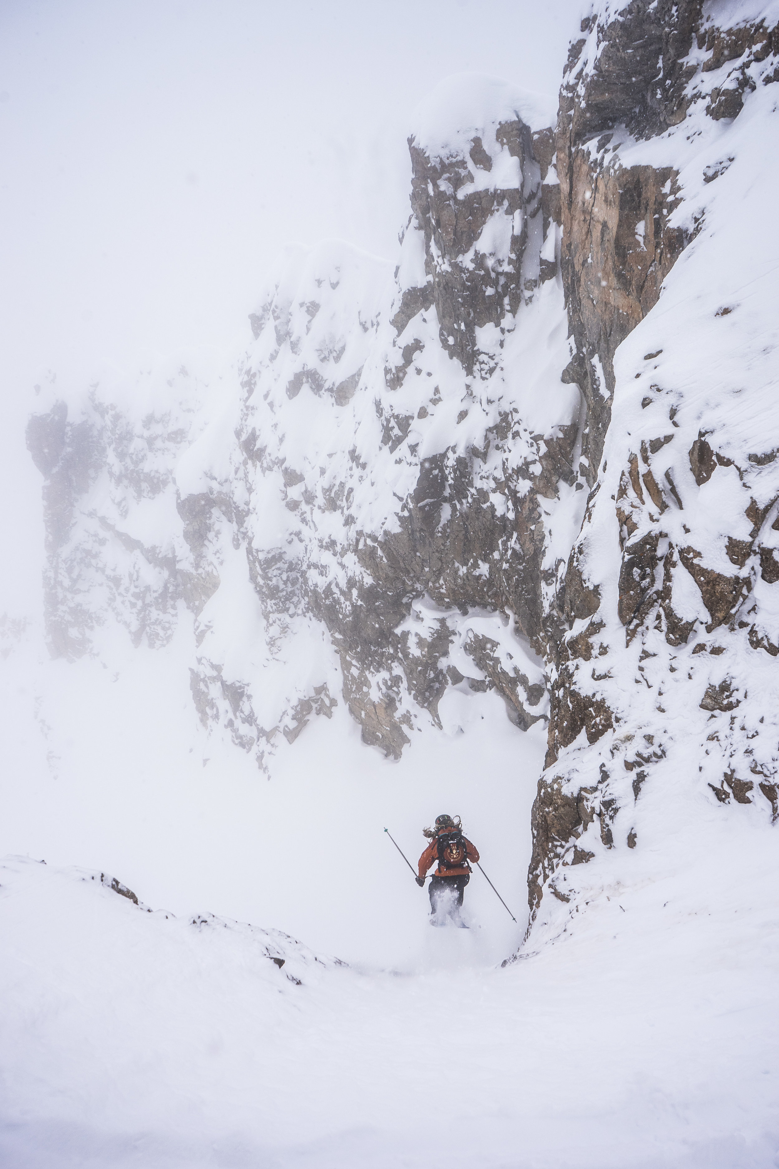 Mark making blind hucks look easy.