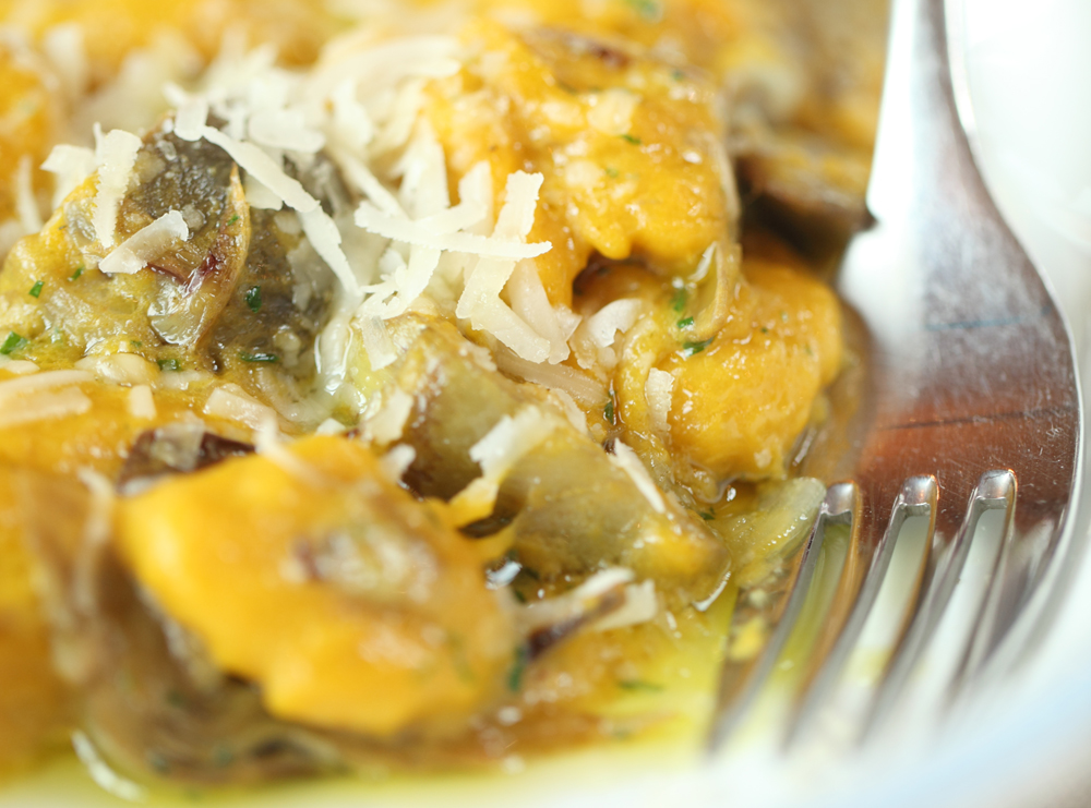 gnocchi di zucca con porcini