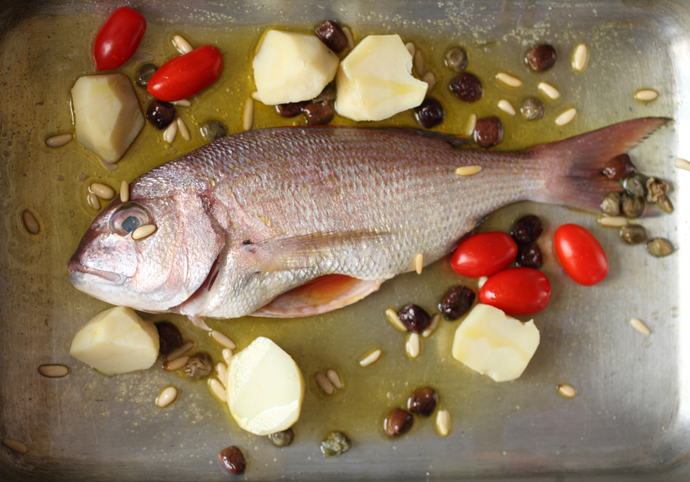 whole fish ready for roasting